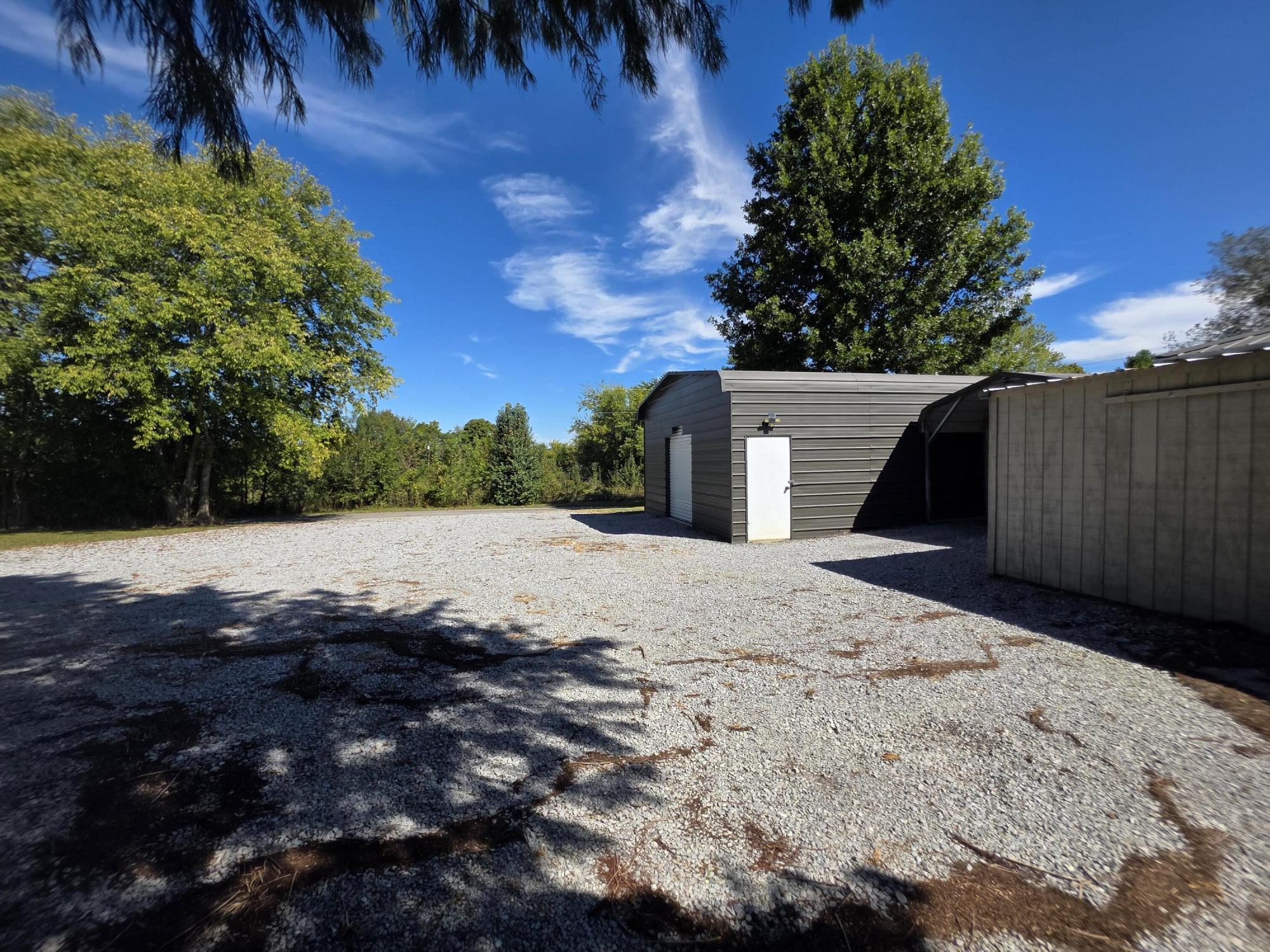 6059 Us 60 W Property Photo 51