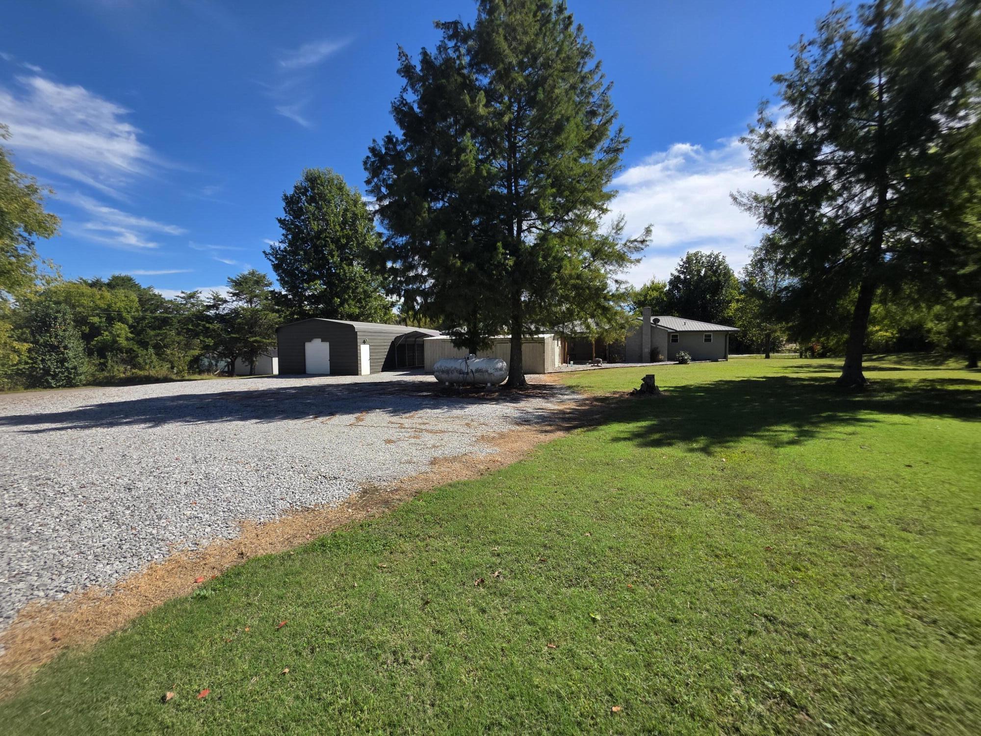 6059 Us 60 W Property Photo 52
