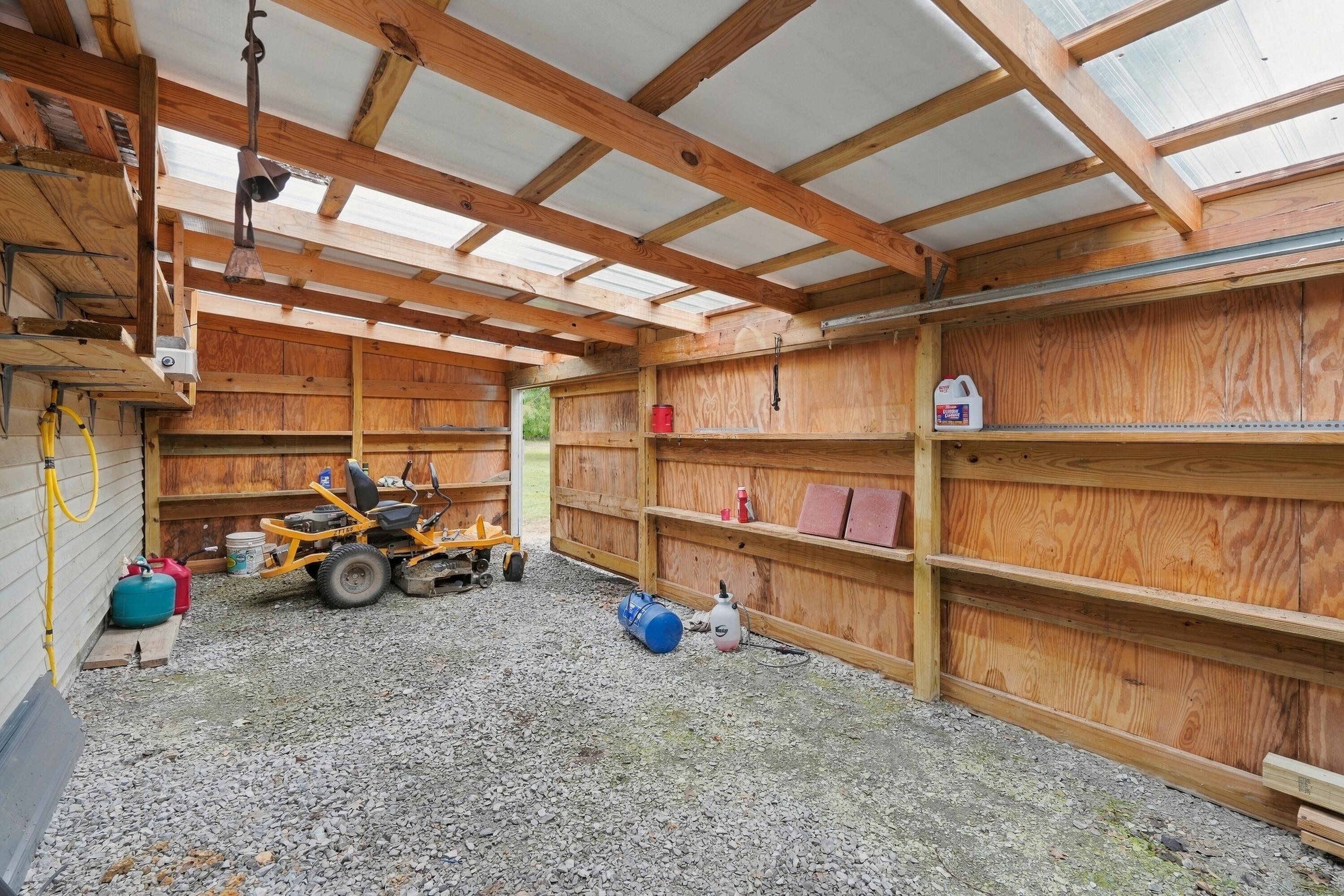 6059 Us 60 W Property Photo 63