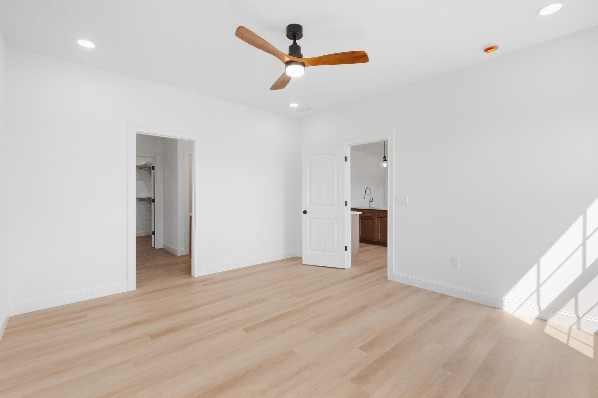 353 Mohegan Trail Property Photo 40