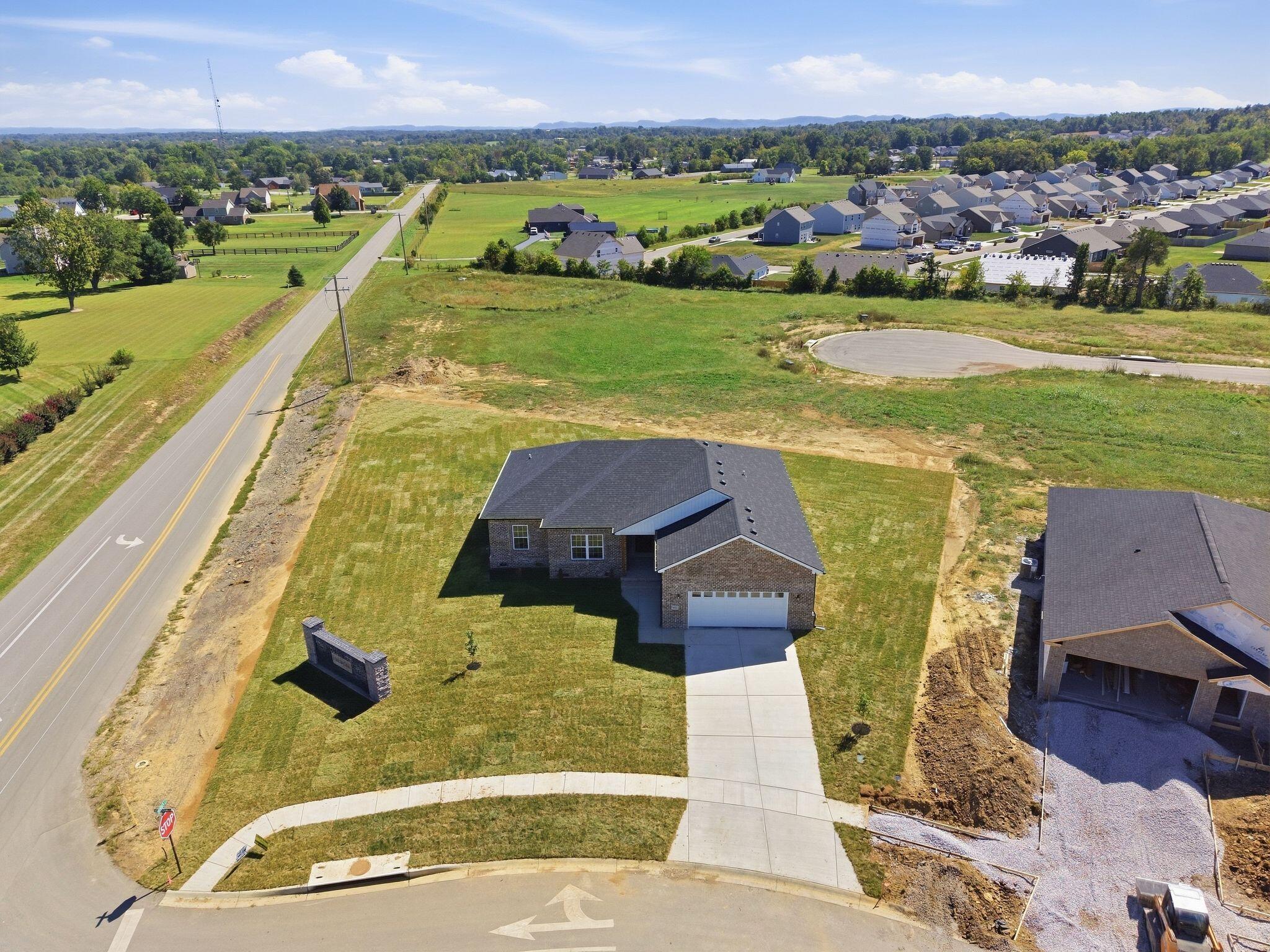353 Mohegan Trail Property Photo 53