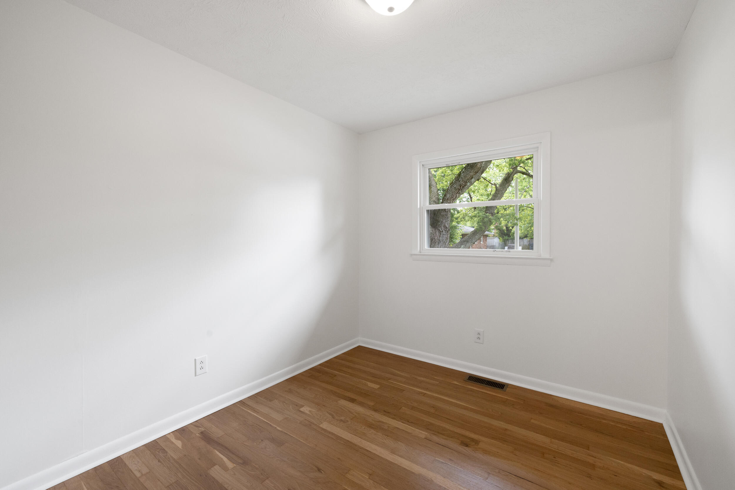 289 Mulberry Court Property Photo 13