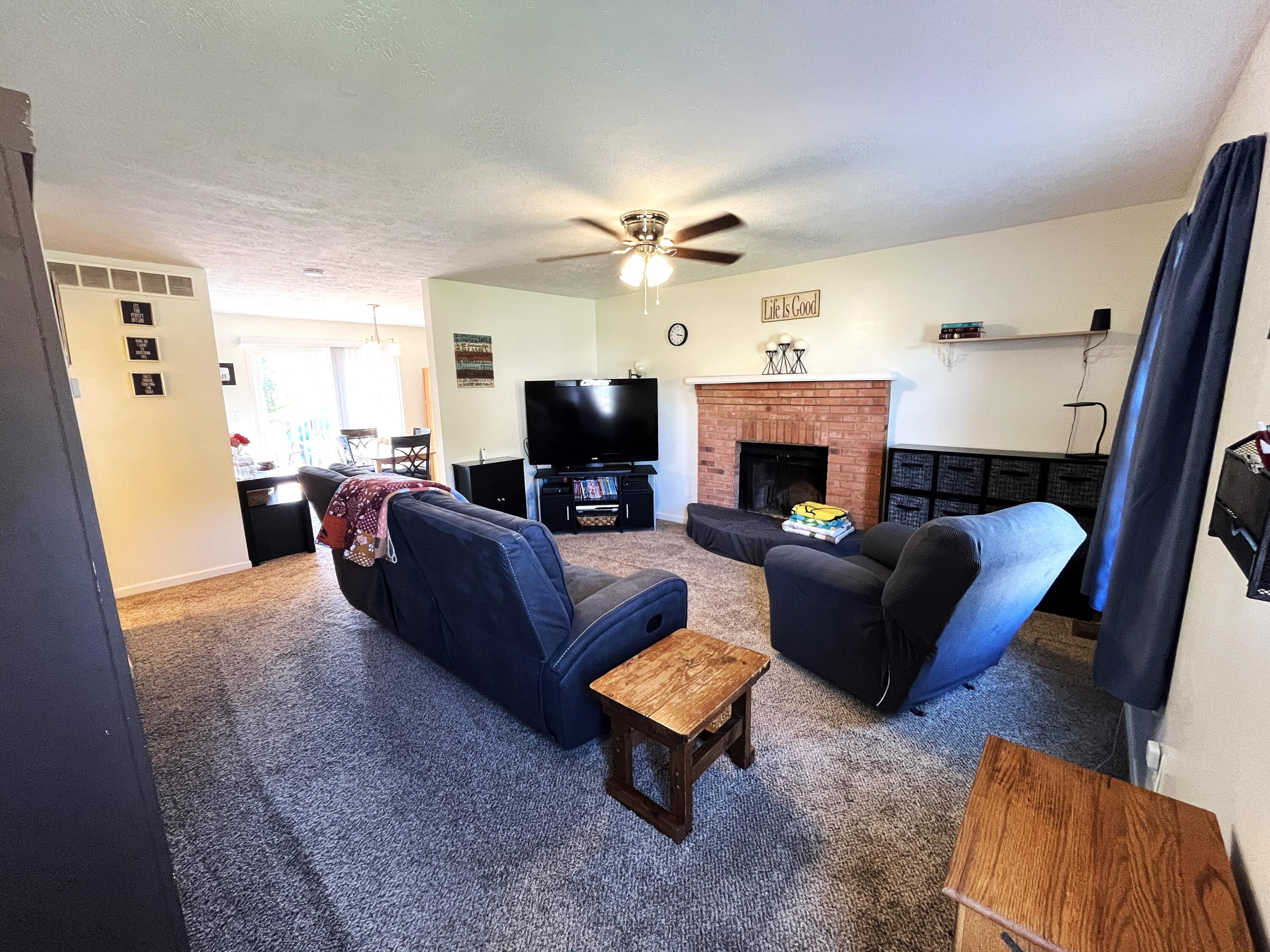 1416 Ridgecrest Drive Property Photo 8