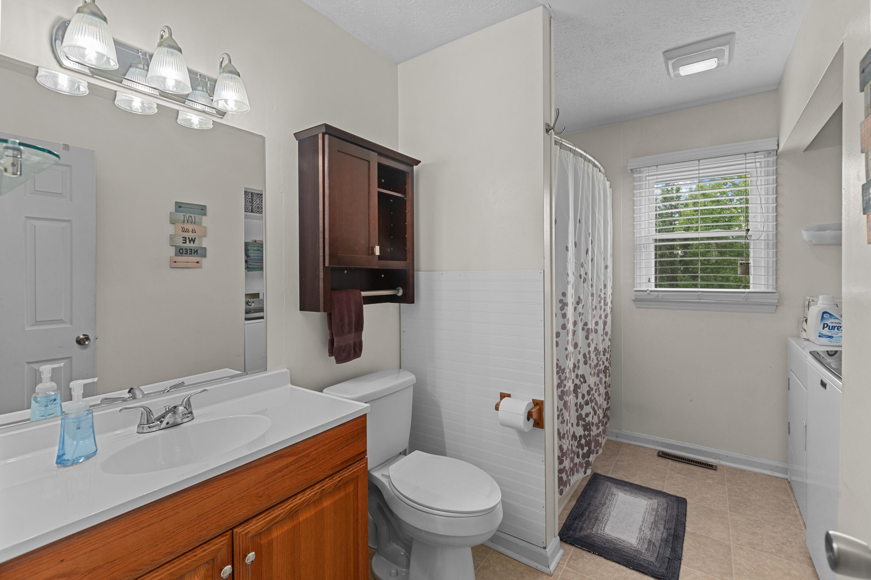 1416 Ridgecrest Drive Property Photo 15