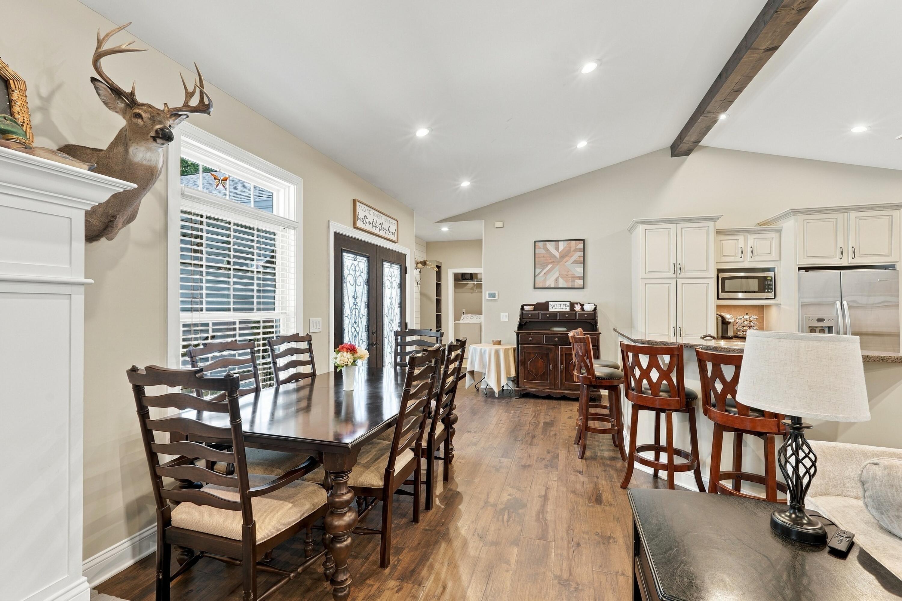354 Woodridge Drive Property Photo 11