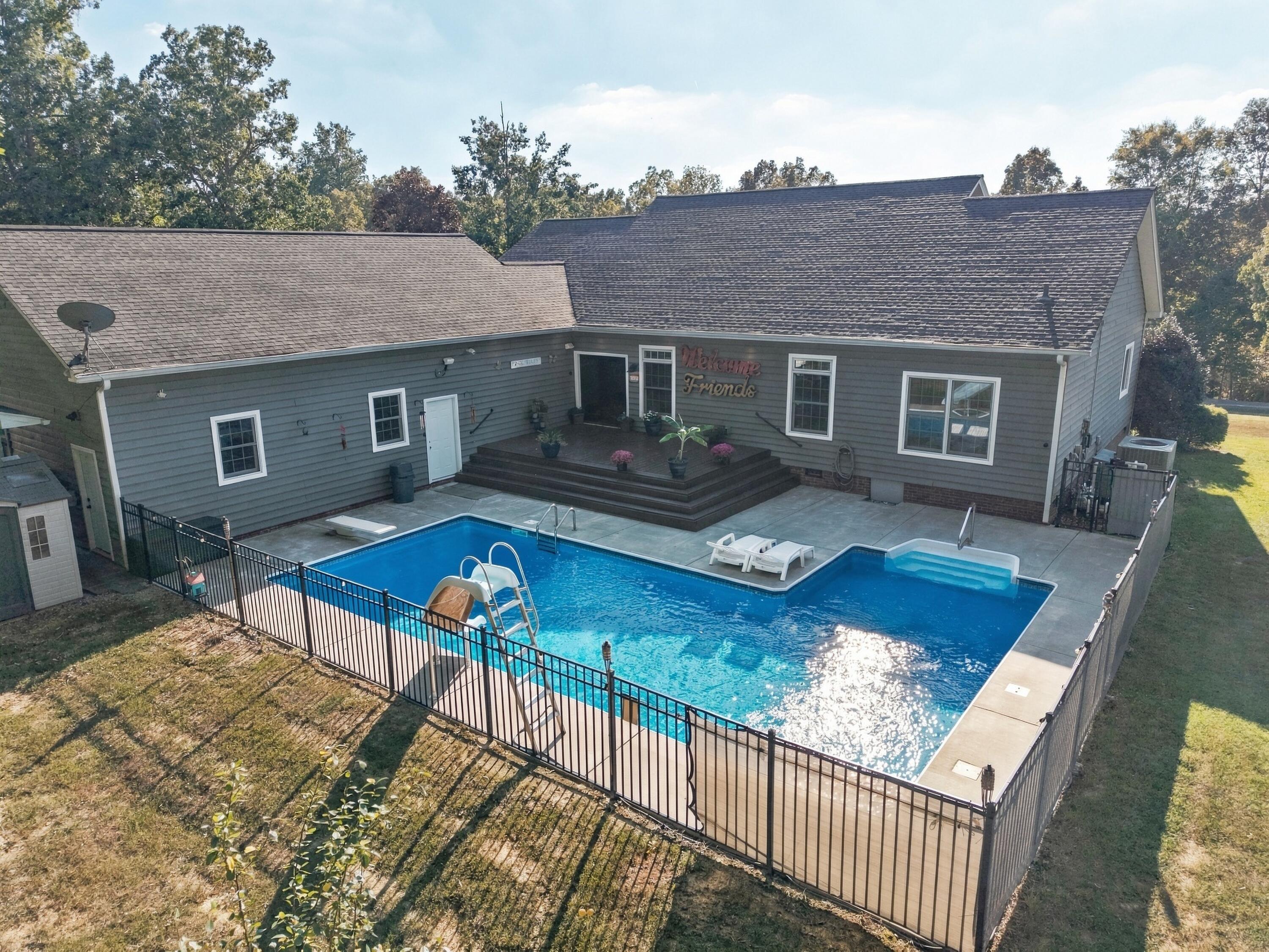 354 Woodridge Drive Property Photo 17