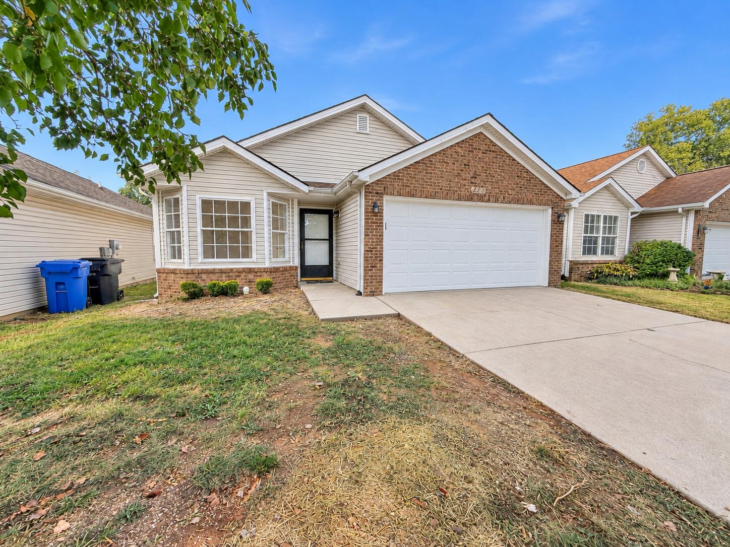 2769 Michelle Park Property Photo 2