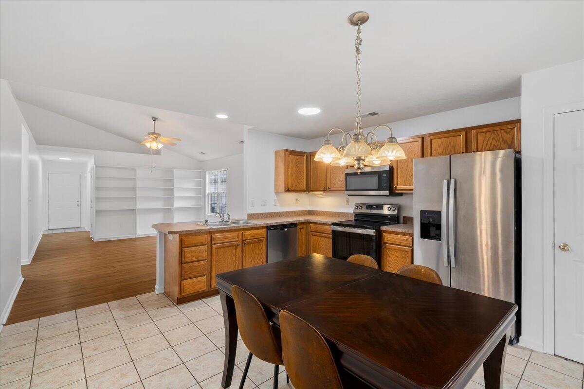 2769 Michelle Park Property Photo 14