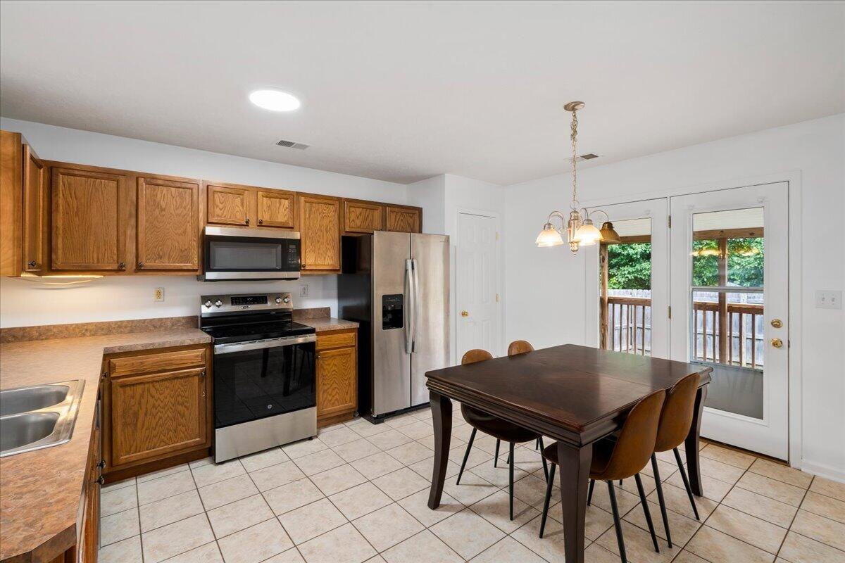 2769 Michelle Park Property Photo 16