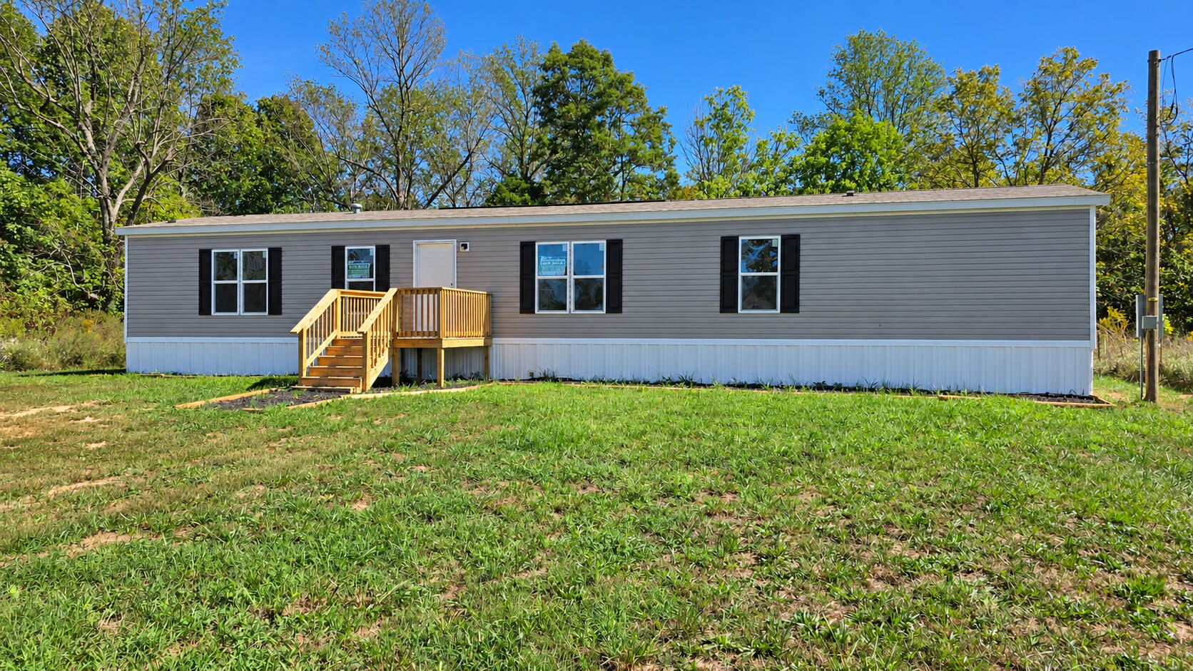 660 Legrande Lane Property Photo 1