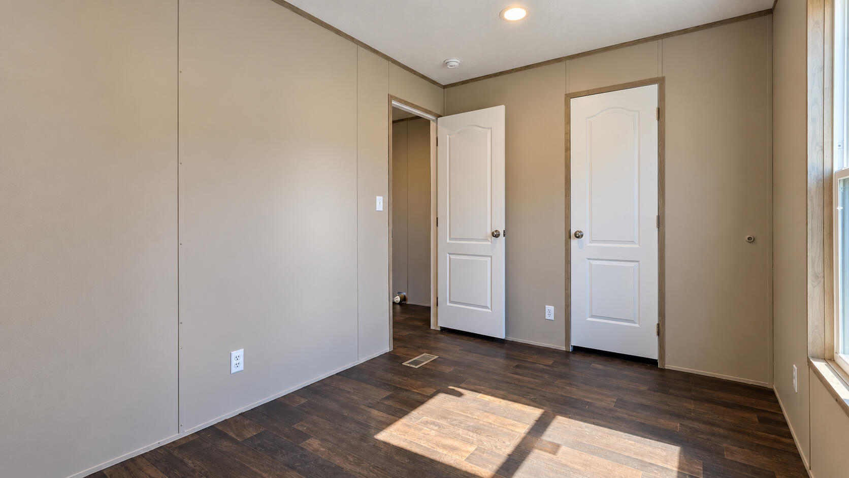 660 Legrande Lane Property Photo 15