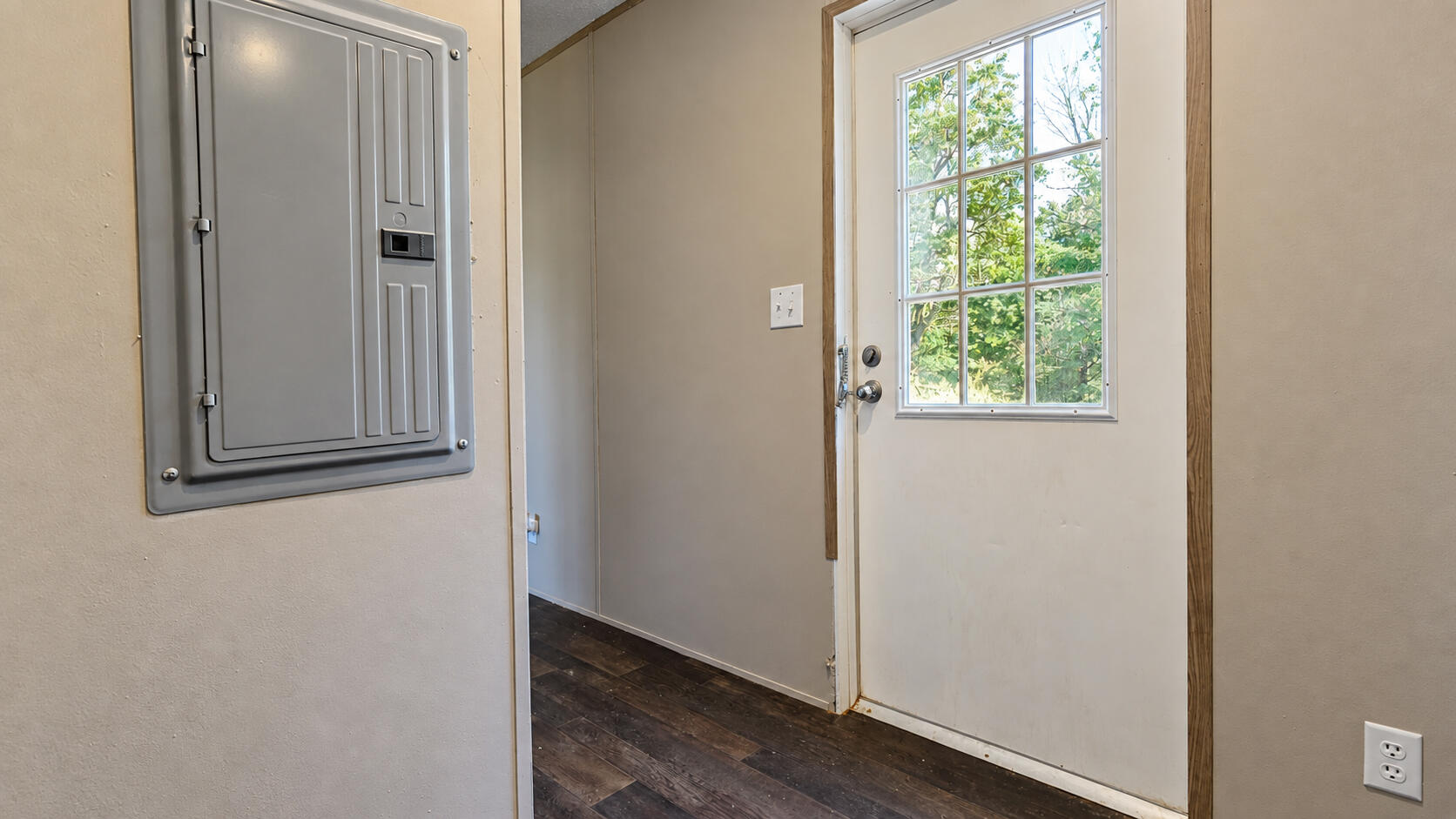 660 Legrande Lane Property Photo 20