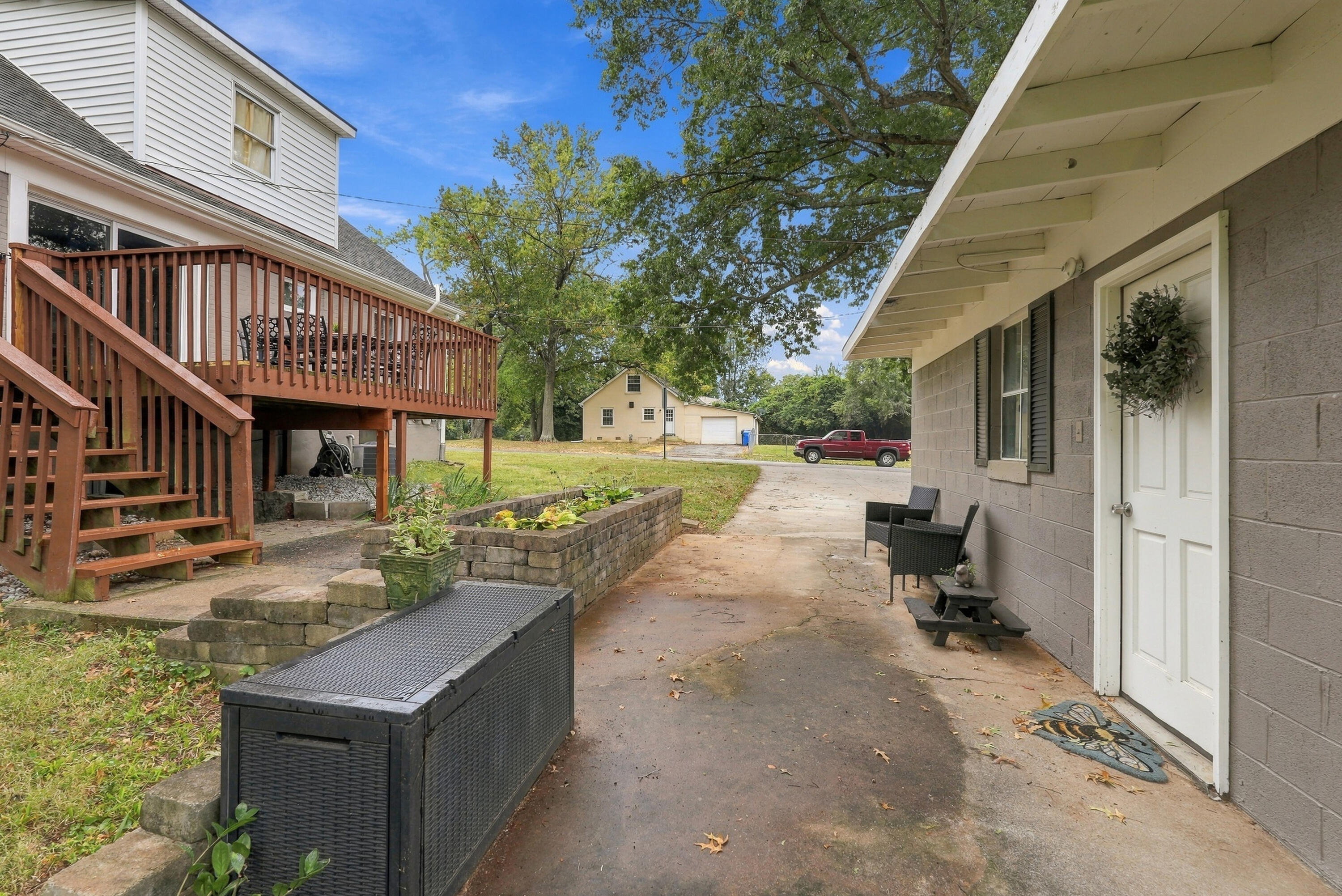 2909 Clays Mill Road Property Photo 40