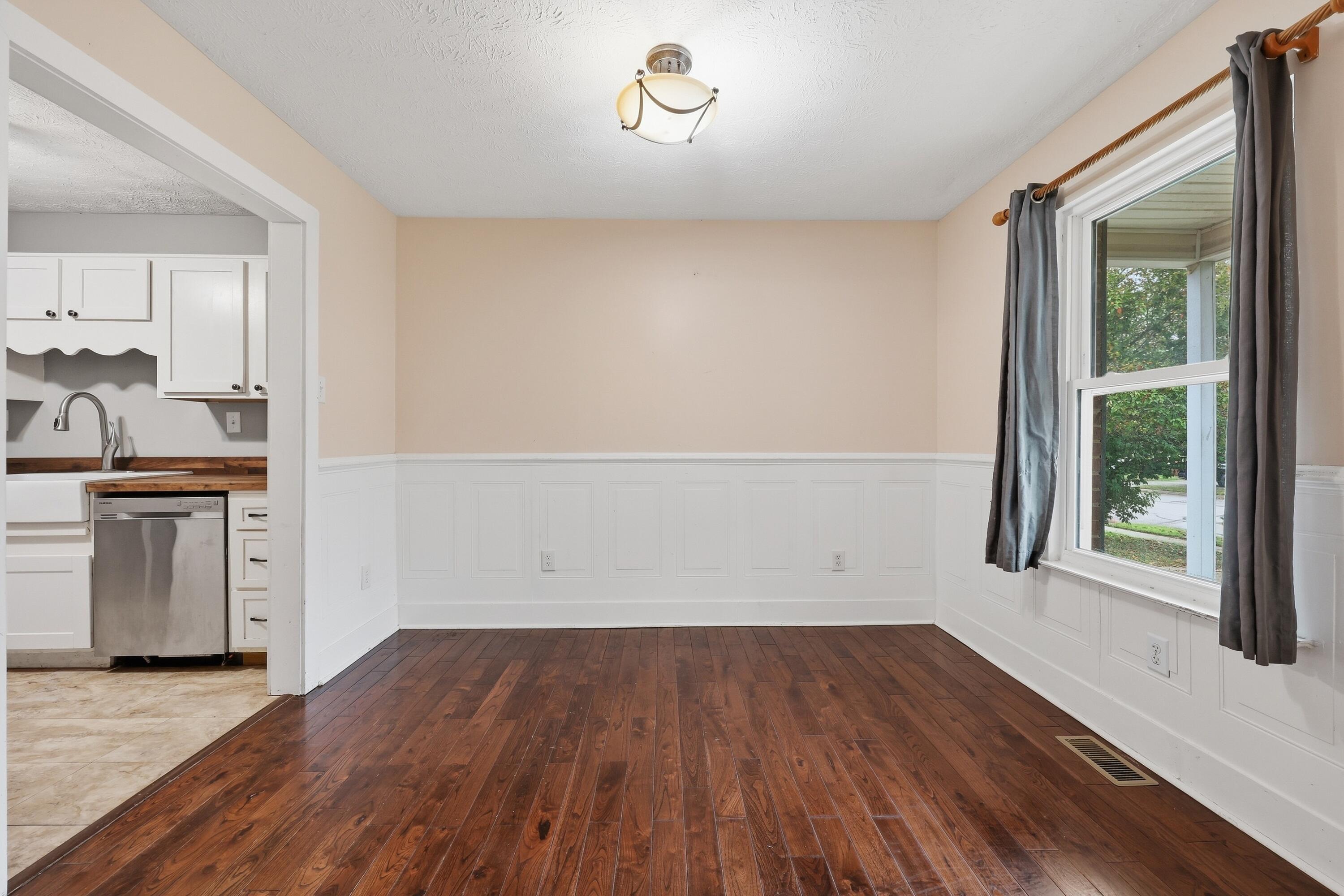 524 Southbrook Drive Property Photo 17