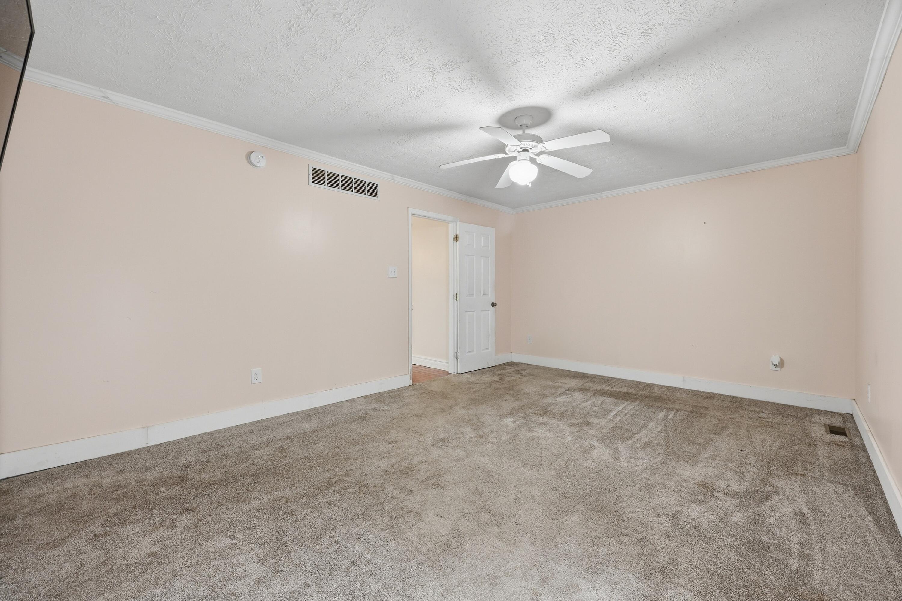 524 Southbrook Drive Property Photo 27