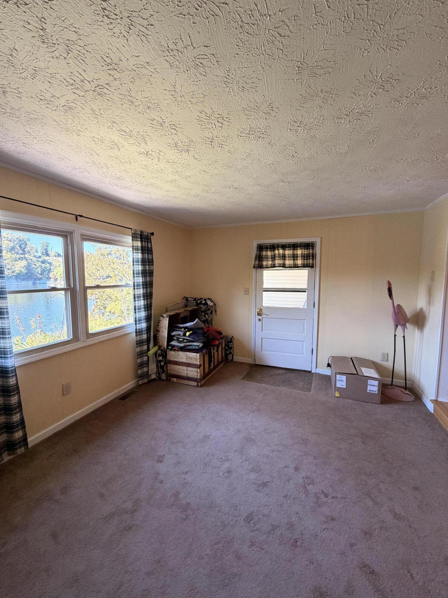 4858 Kennedy Bridge Road Property Photo 9