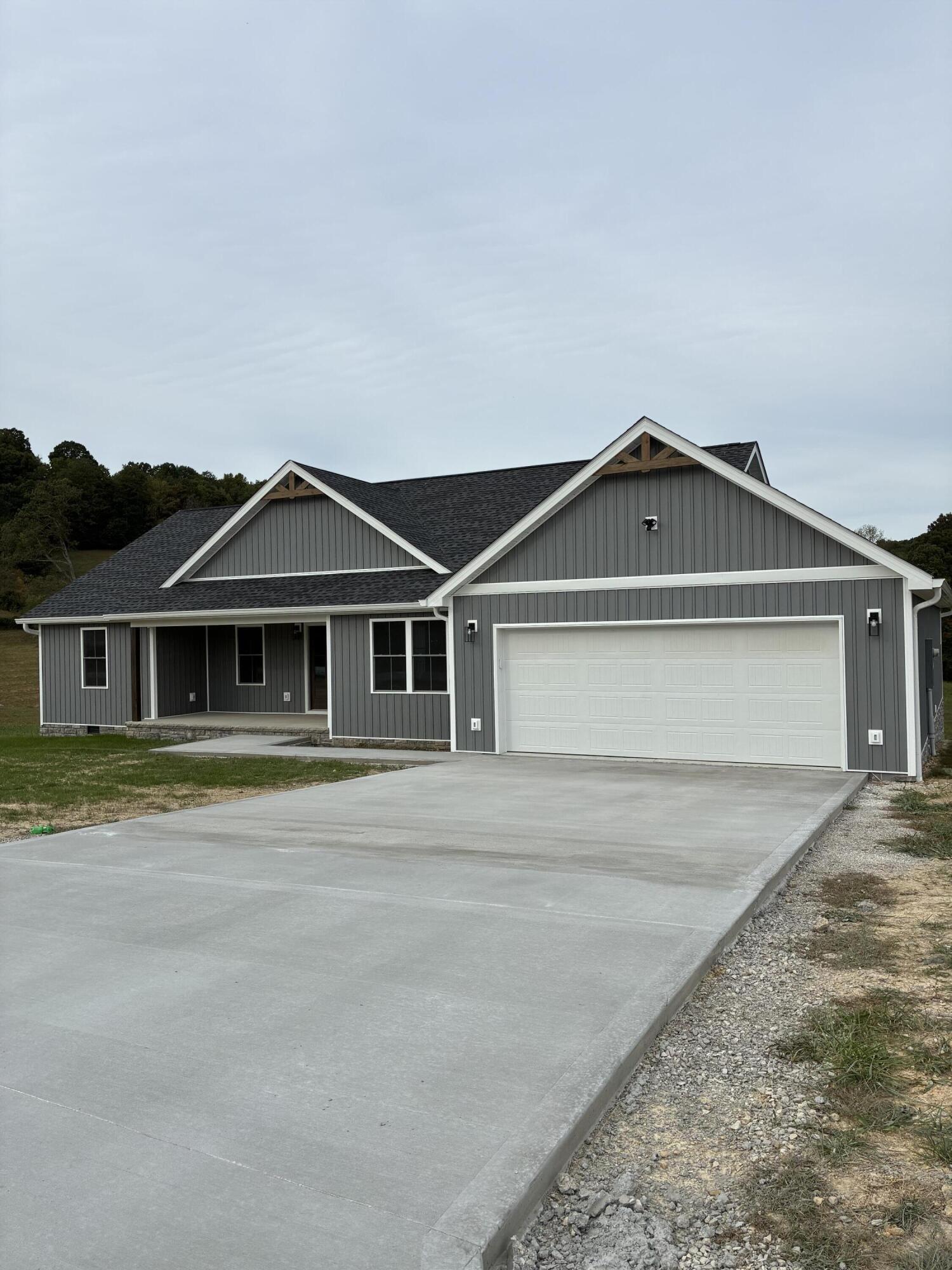 242 Shiner Valley Road Property Photo 1