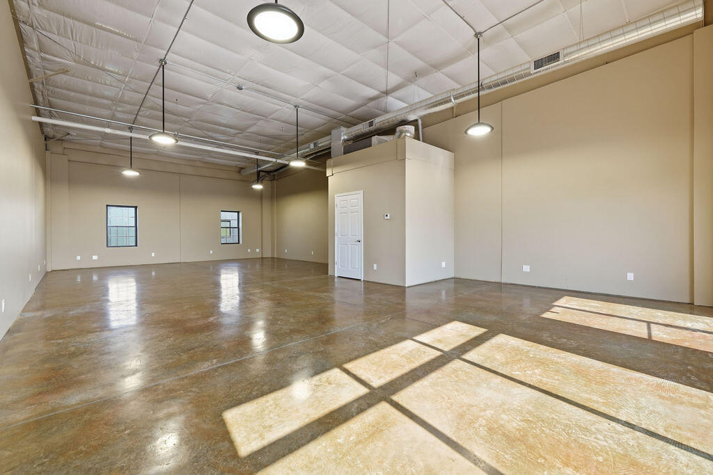 616 S 4th Street D Property Photo 10