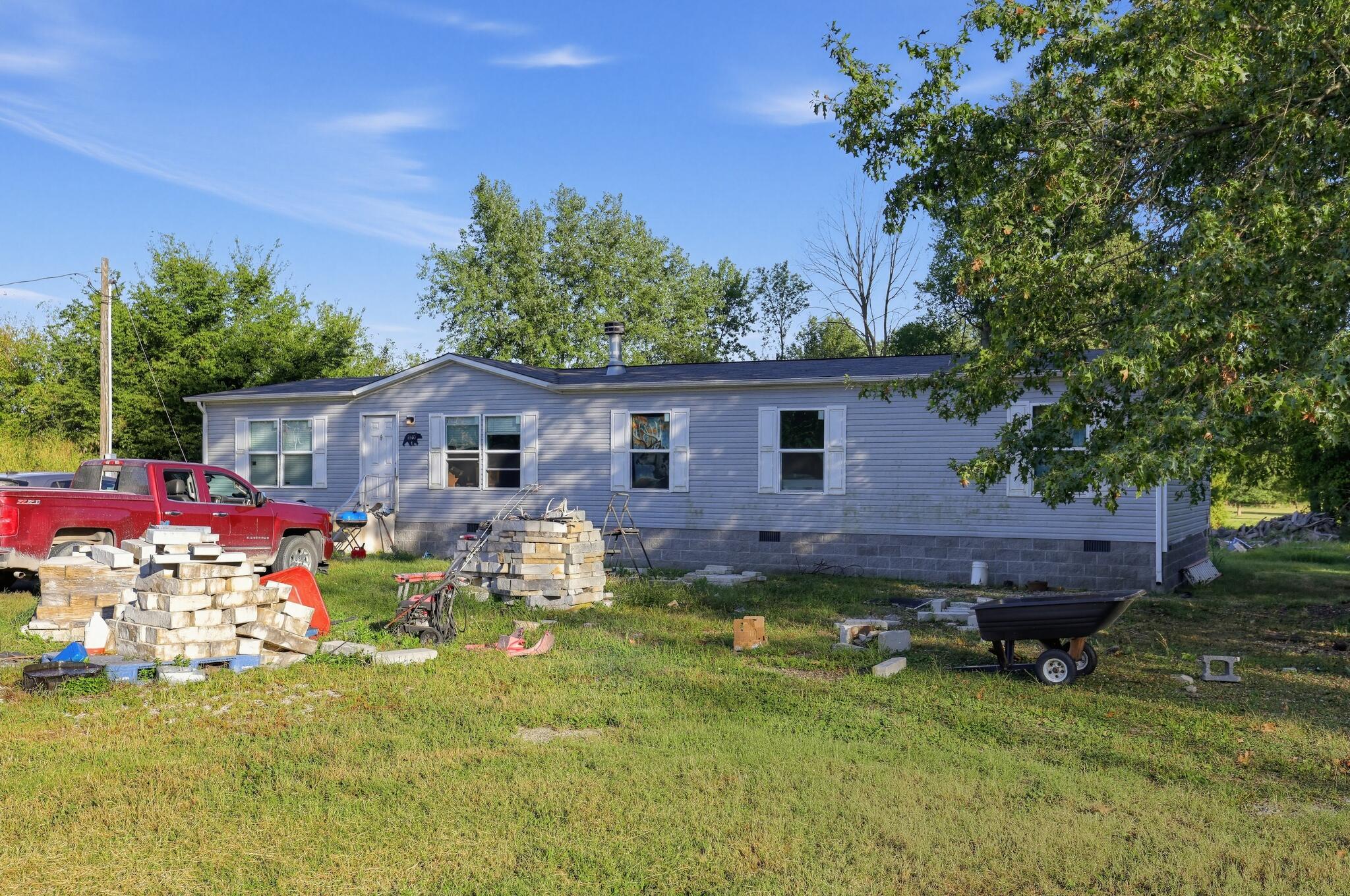 1140 School Street Property Photo 2