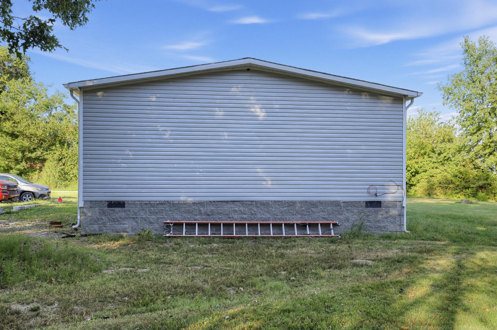1140 School Street Property Photo 3
