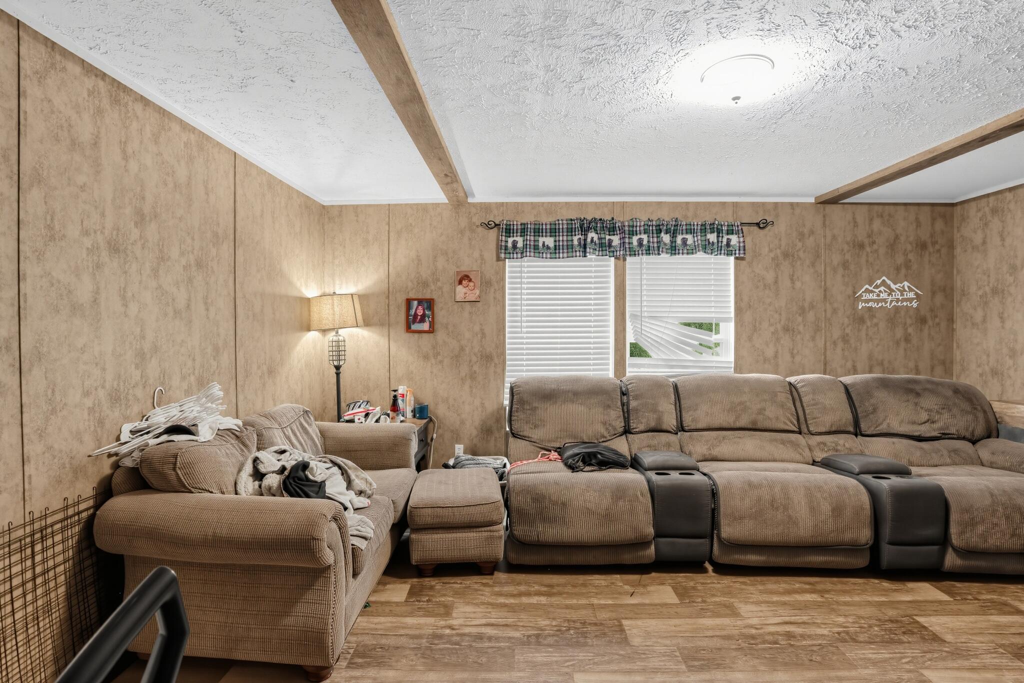 1140 School Street Property Photo 19