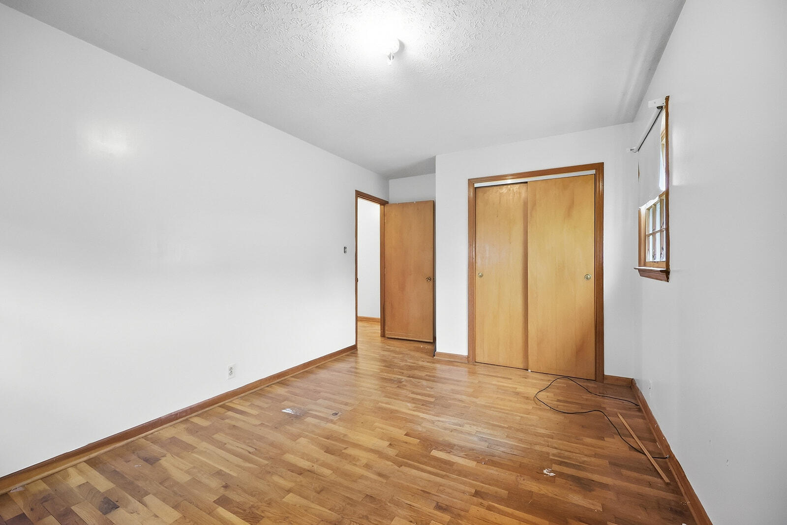 207 Lincoln Street Property Photo 26