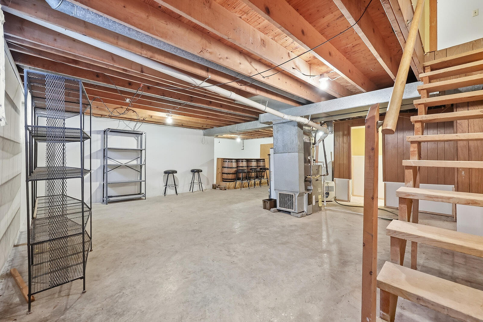 207 Lincoln Street Property Photo 31