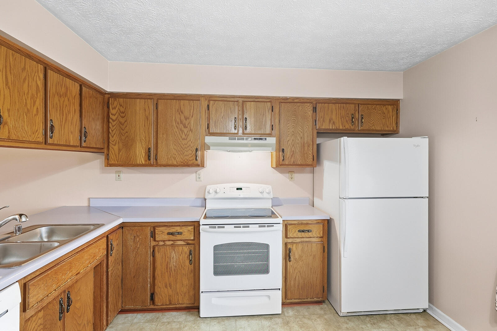 113 Roark Court Property Photo 11