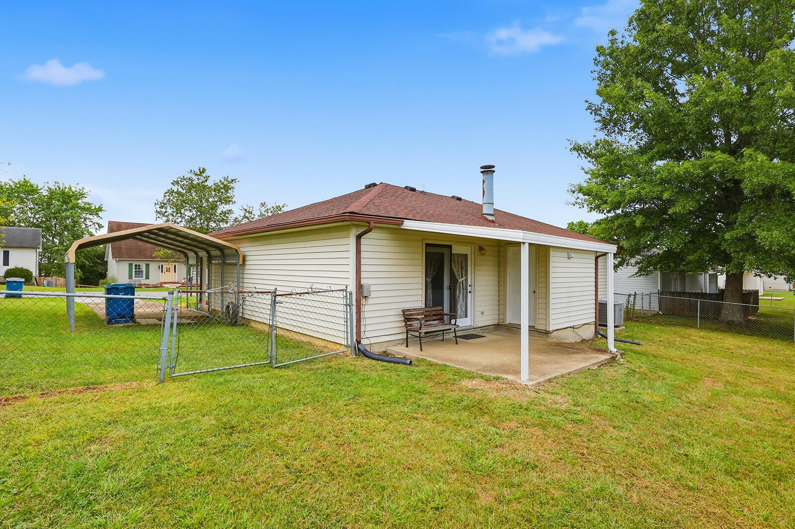 113 Roark Court Property Photo 31