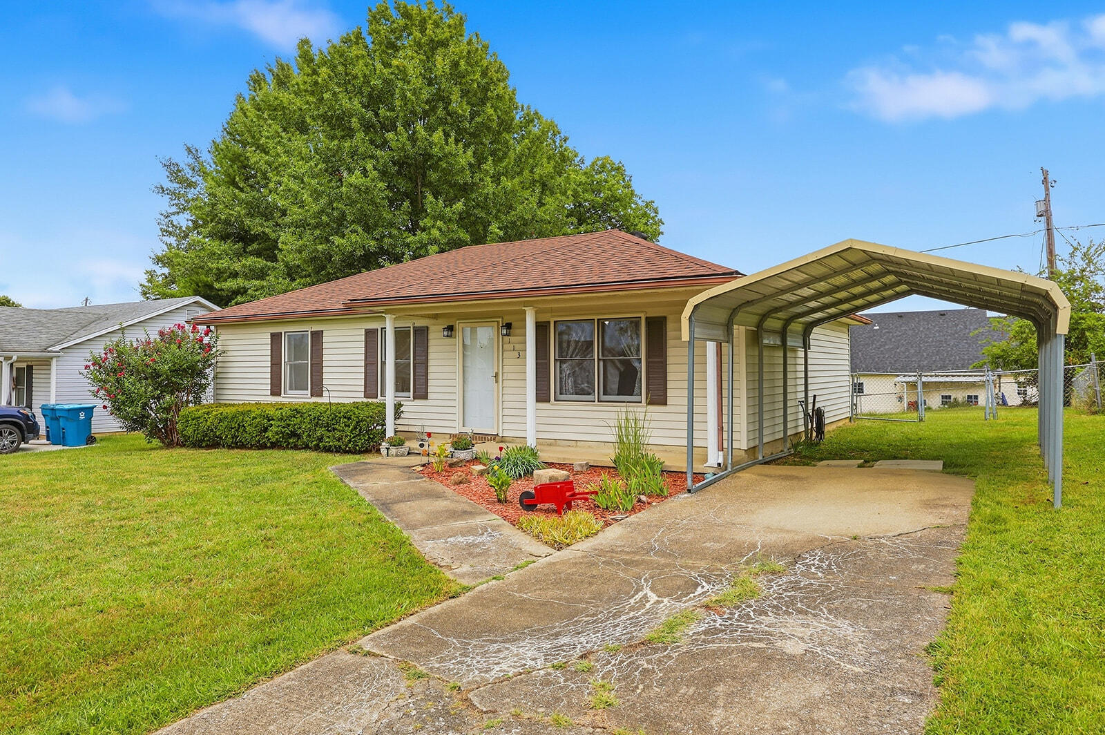 113 Roark Court Property Photo 40