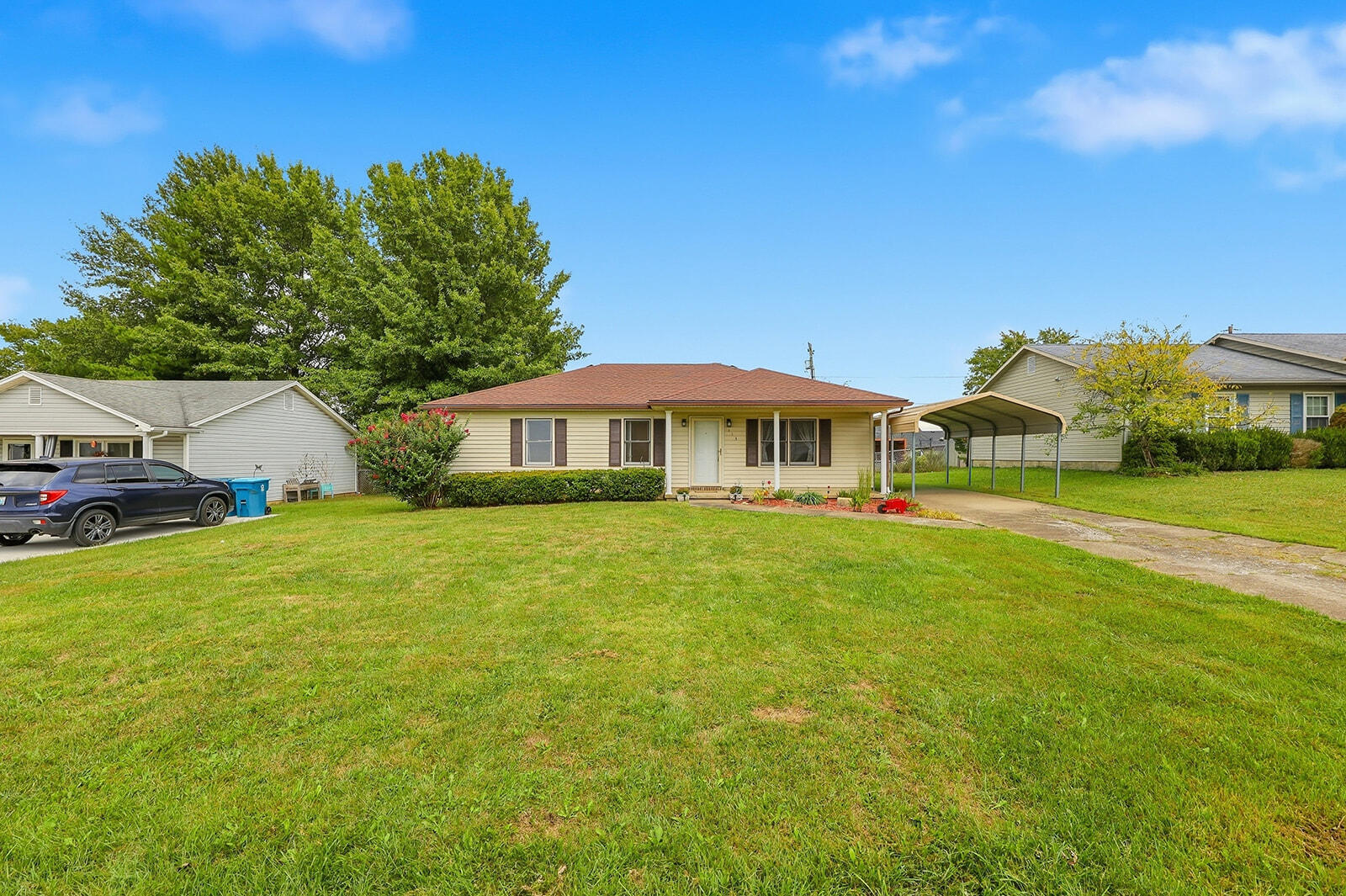 113 Roark Court Property Photo 42