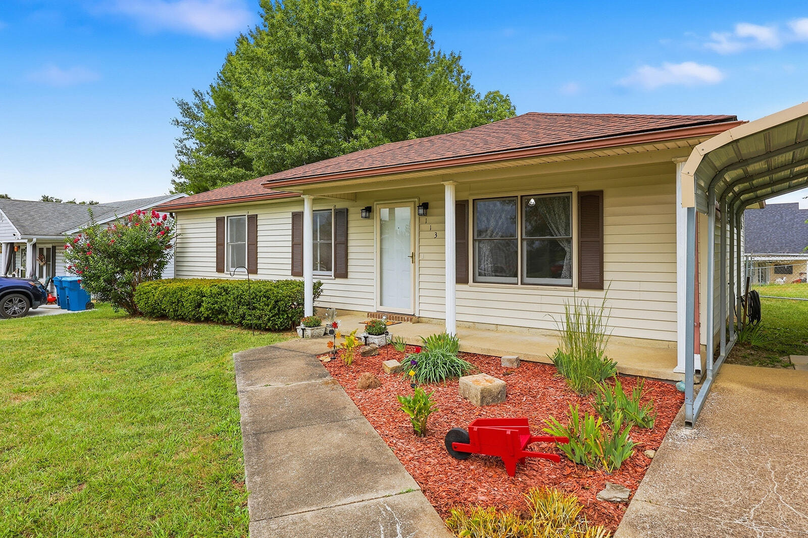 113 Roark Court Property Photo 45