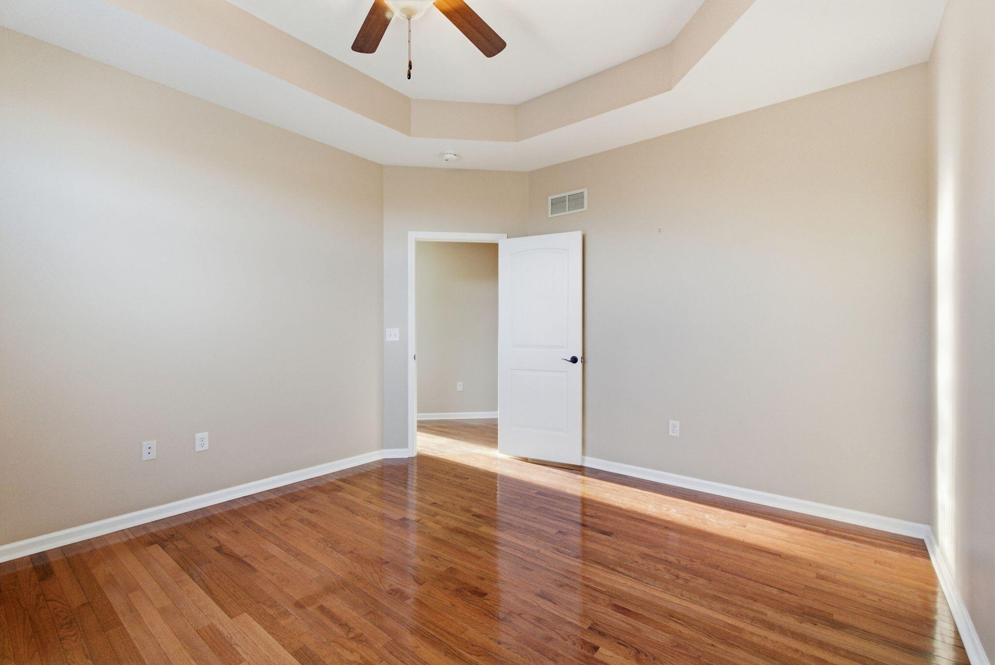 824 Stone Ridge Drive Property Photo 15