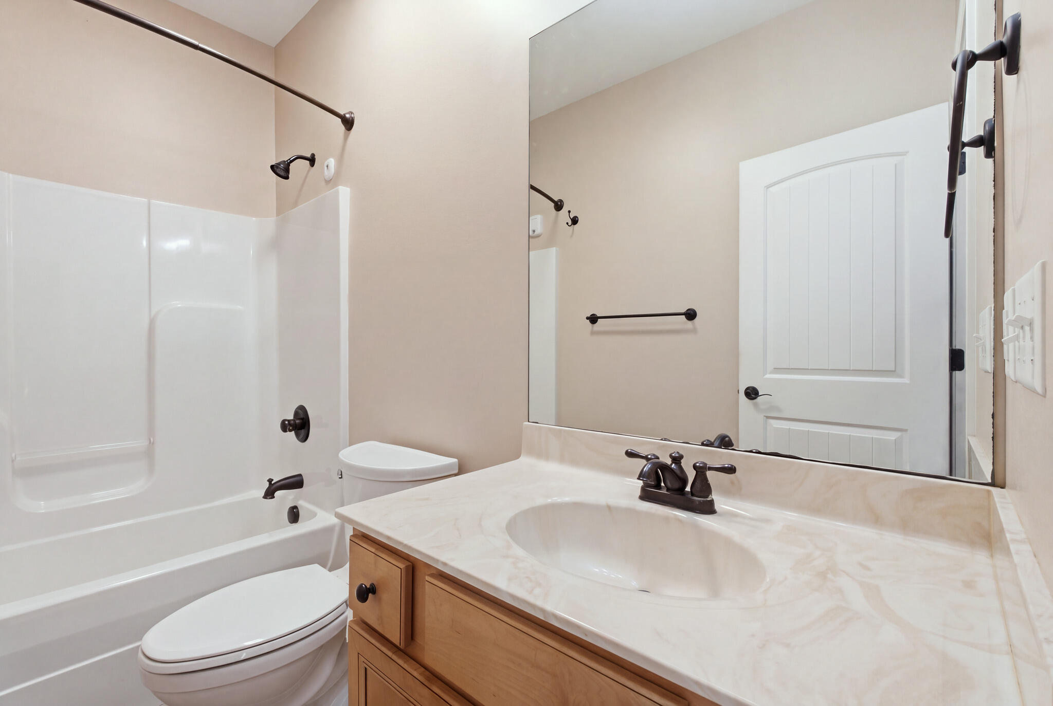 824 Stone Ridge Drive Property Photo 17