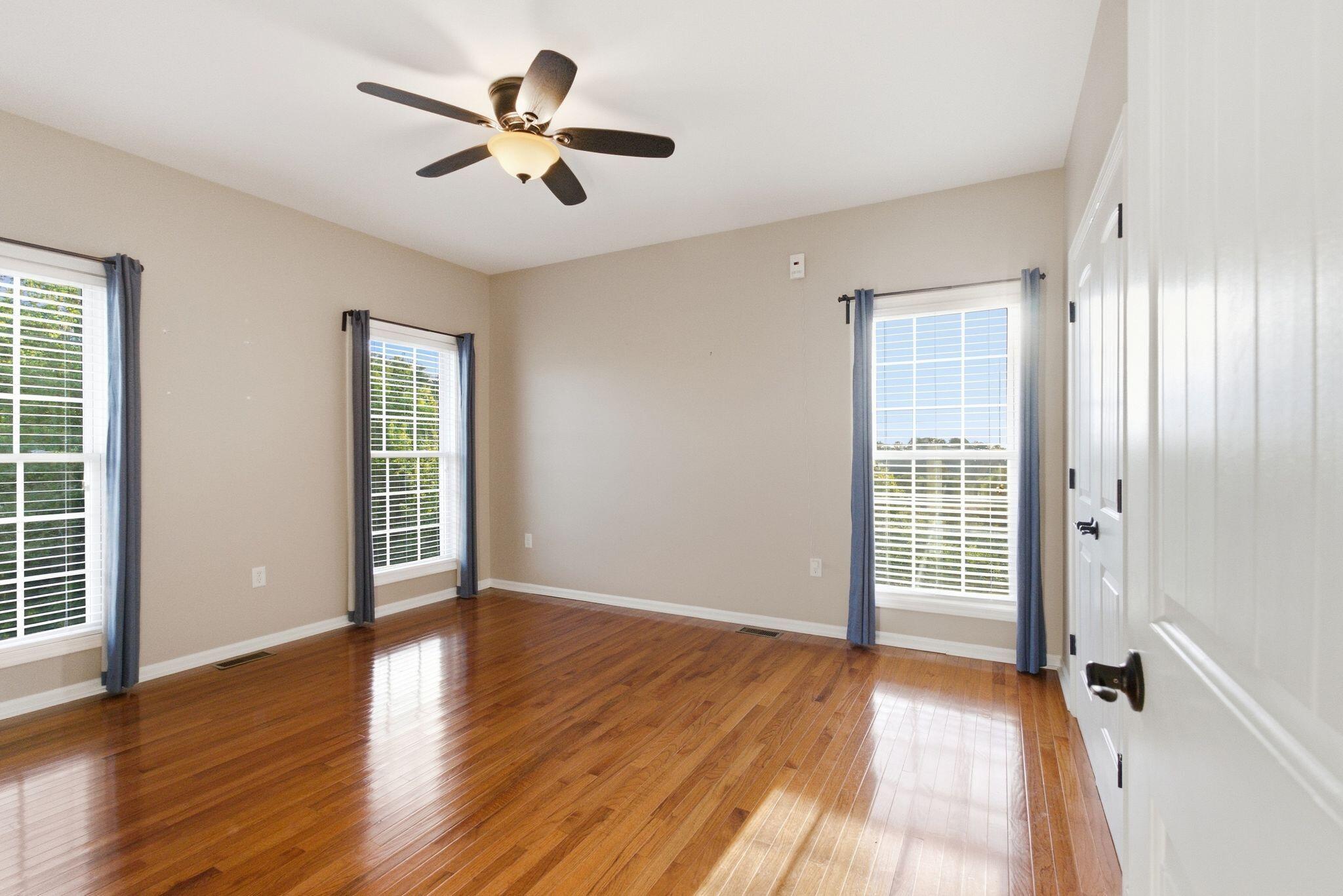 824 Stone Ridge Drive Property Photo 19