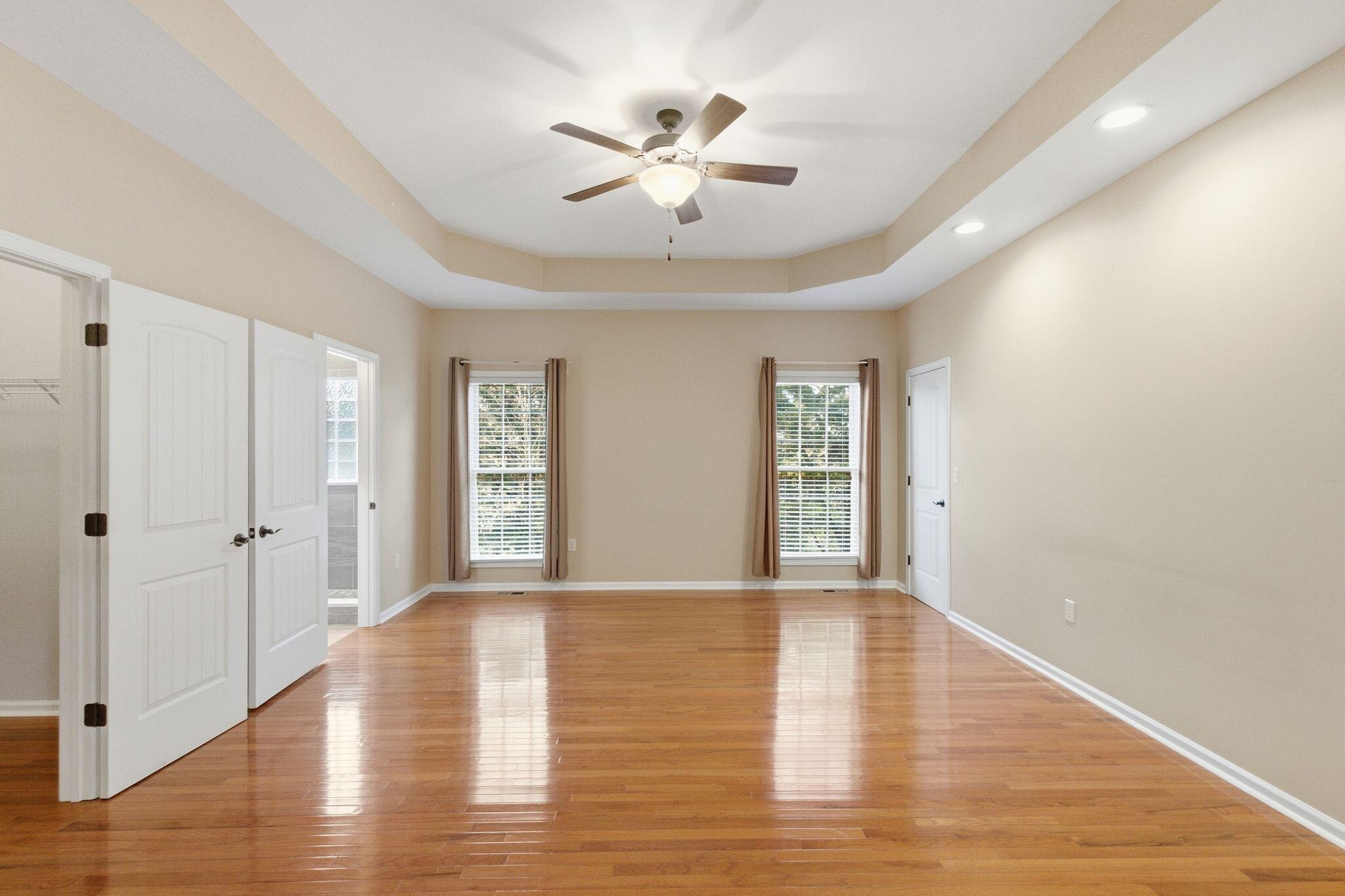 824 Stone Ridge Drive Property Photo 21