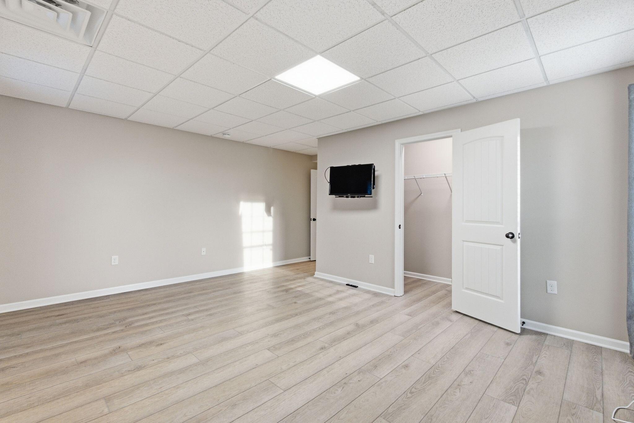 824 Stone Ridge Drive Property Photo 43