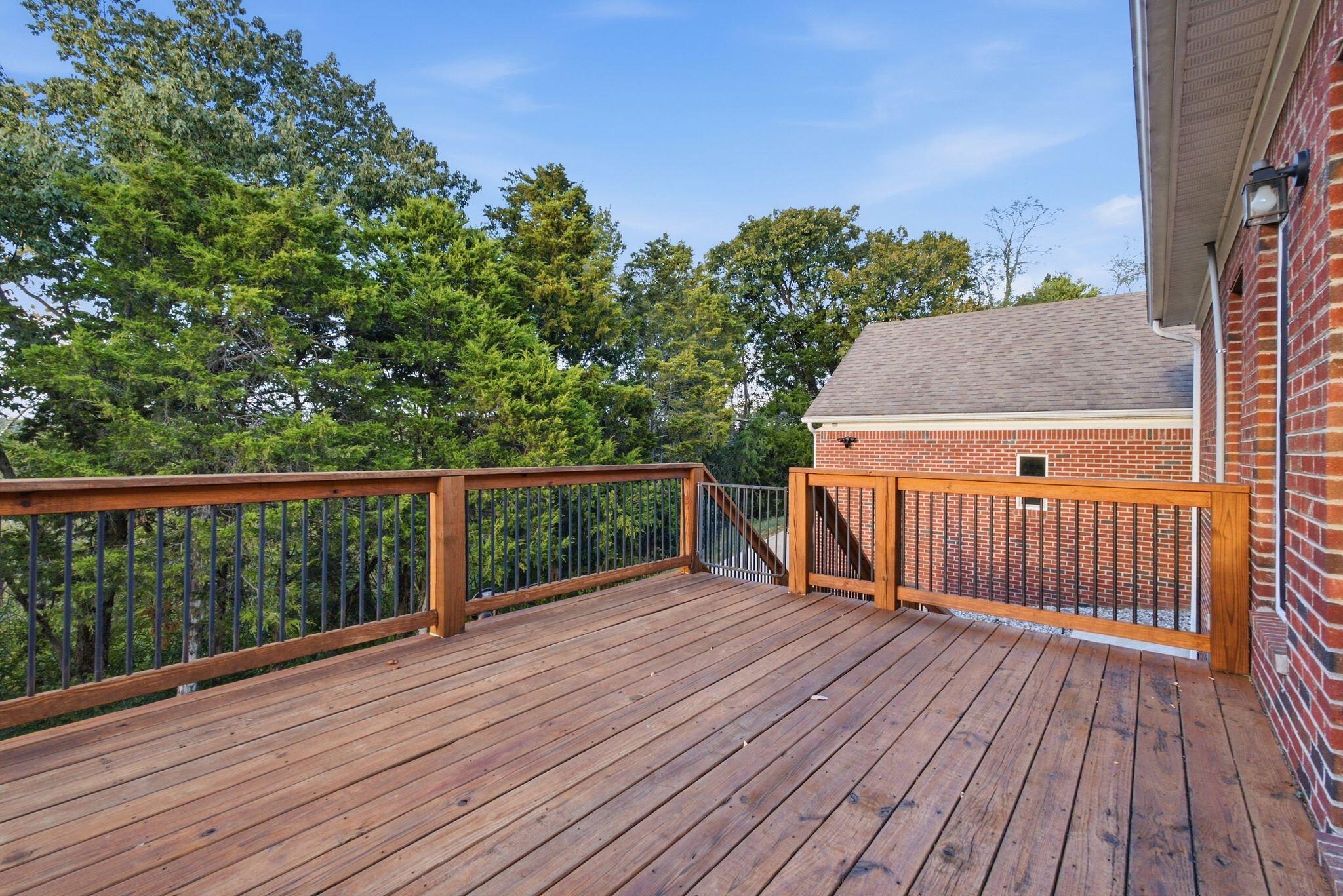 824 Stone Ridge Drive Property Photo 47