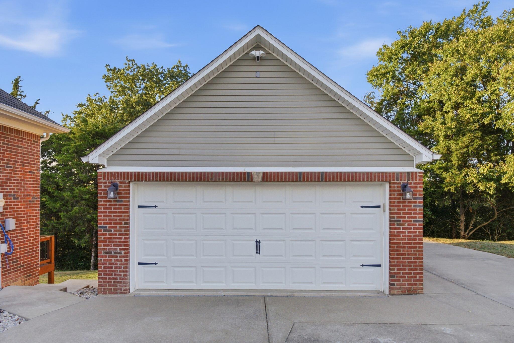 824 Stone Ridge Drive Property Photo 54