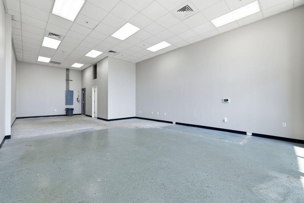 1304 Chestnut Street L Property Photo 5