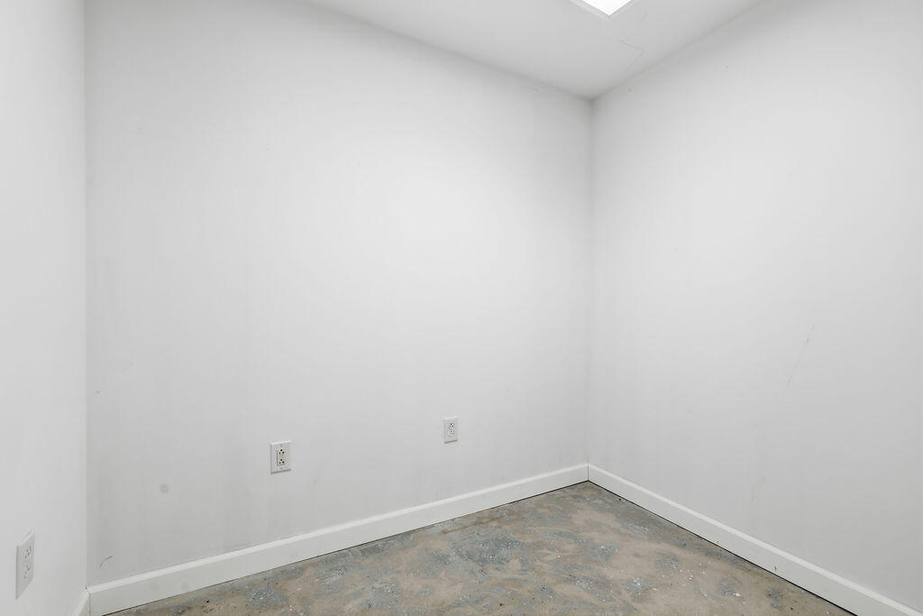 1304 Chestnut Street L Property Photo 7