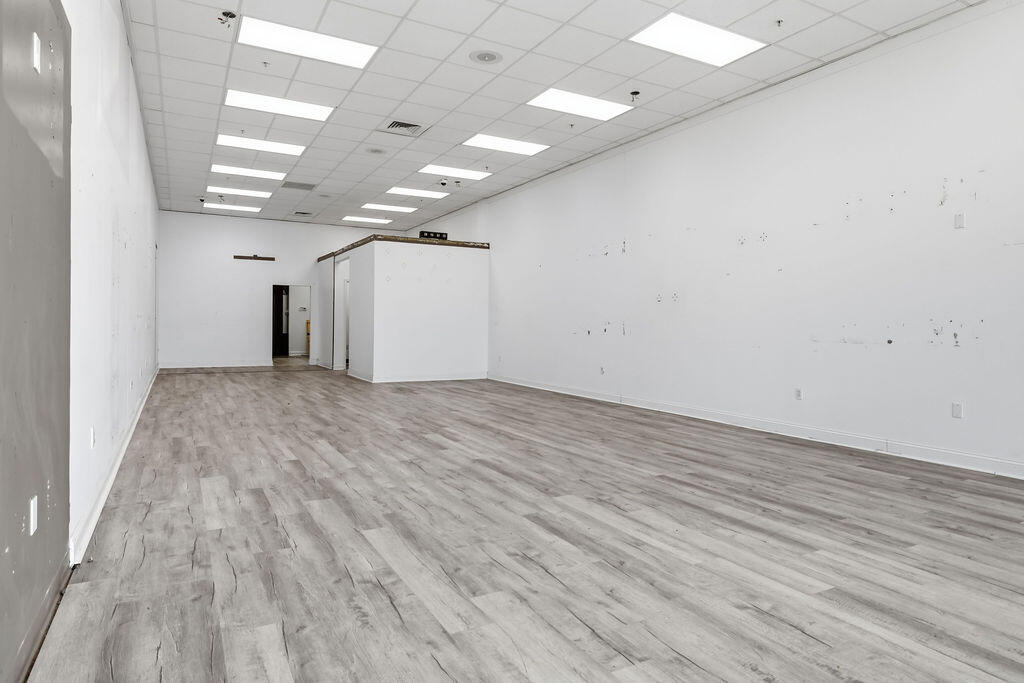 1304 Chestnut Street G Property Photo 6