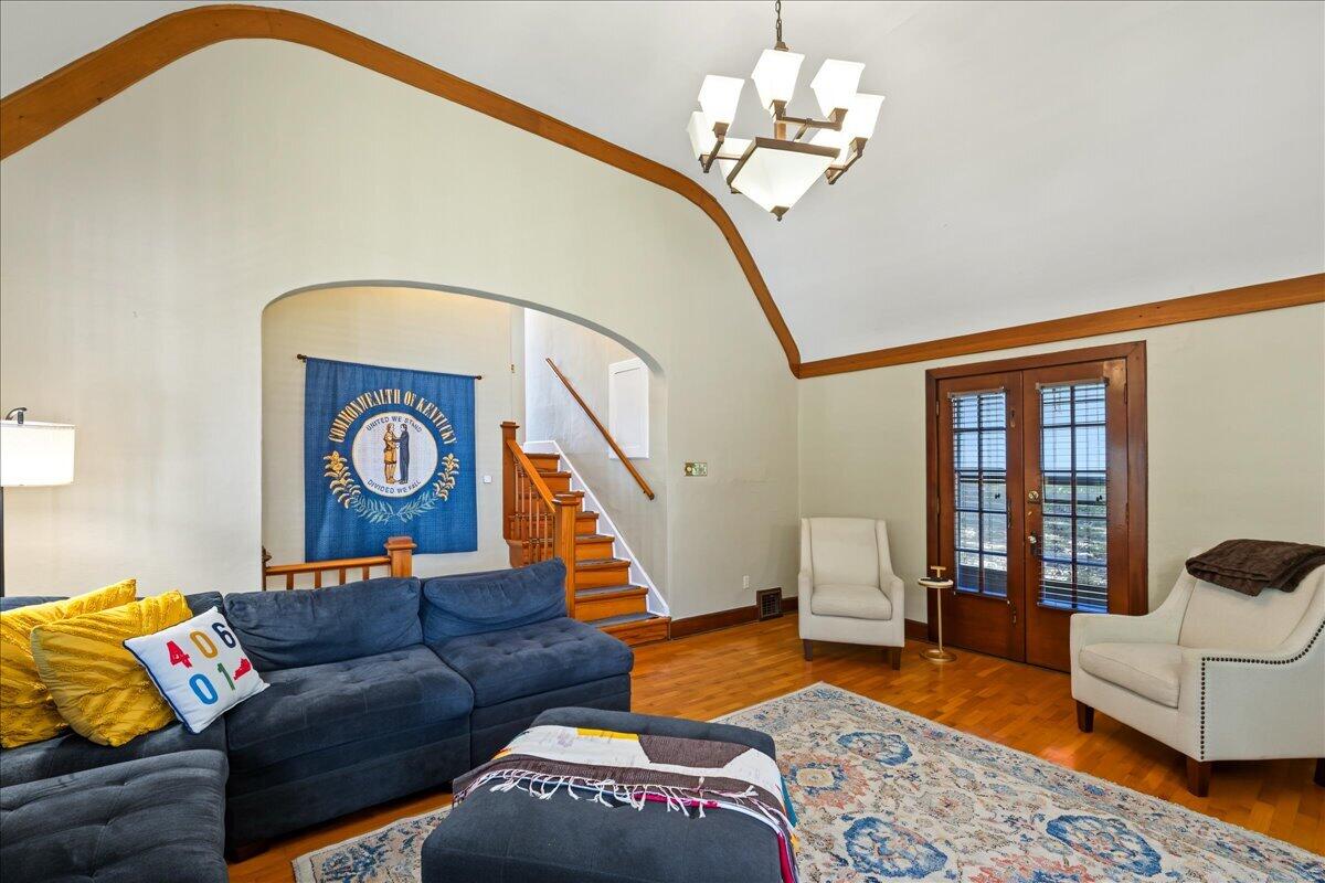 8 Rockland Court Property Photo 28