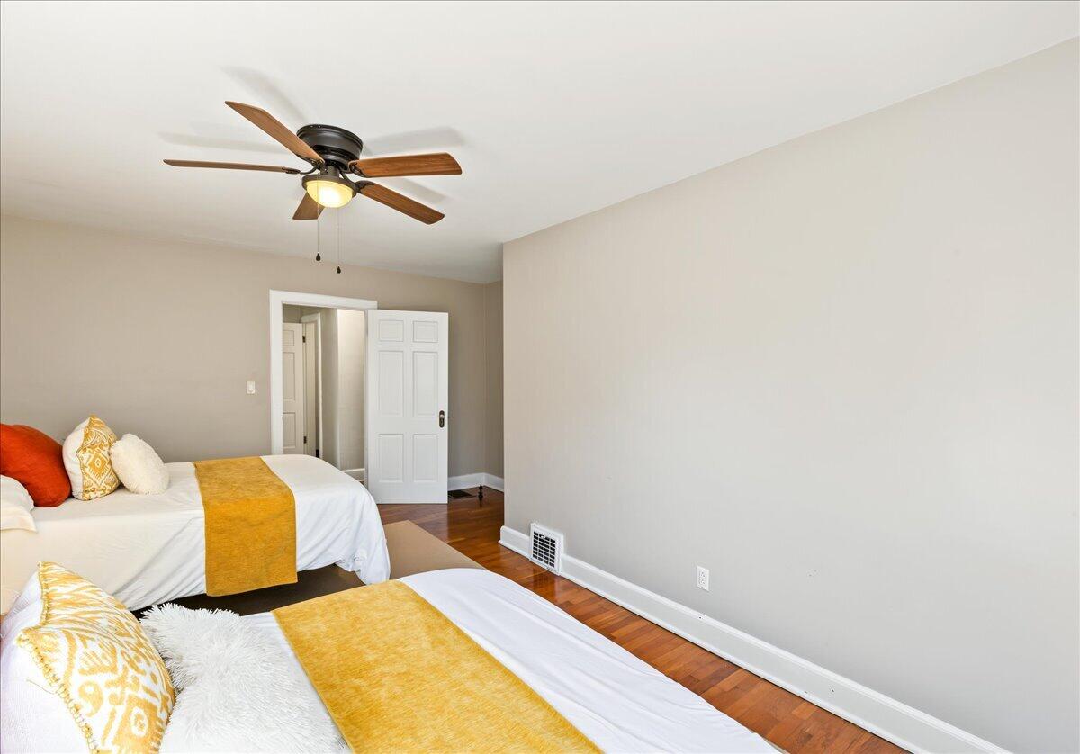 8 Rockland Court Property Photo 36