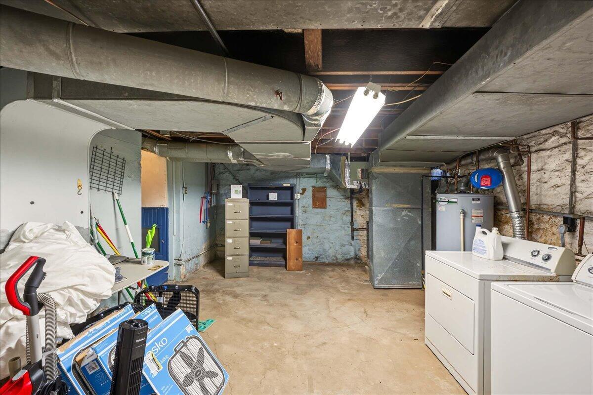 8 Rockland Court Property Photo 41