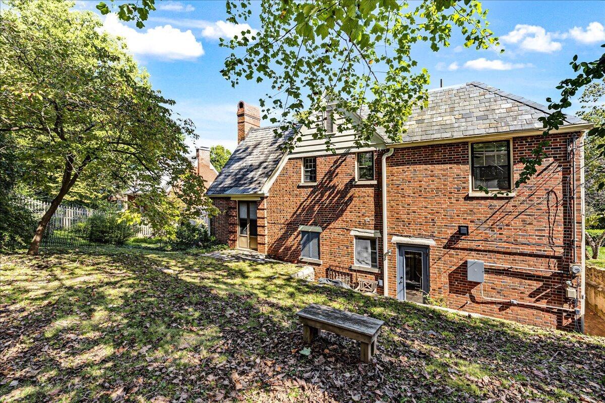 8 Rockland Court Property Photo 43