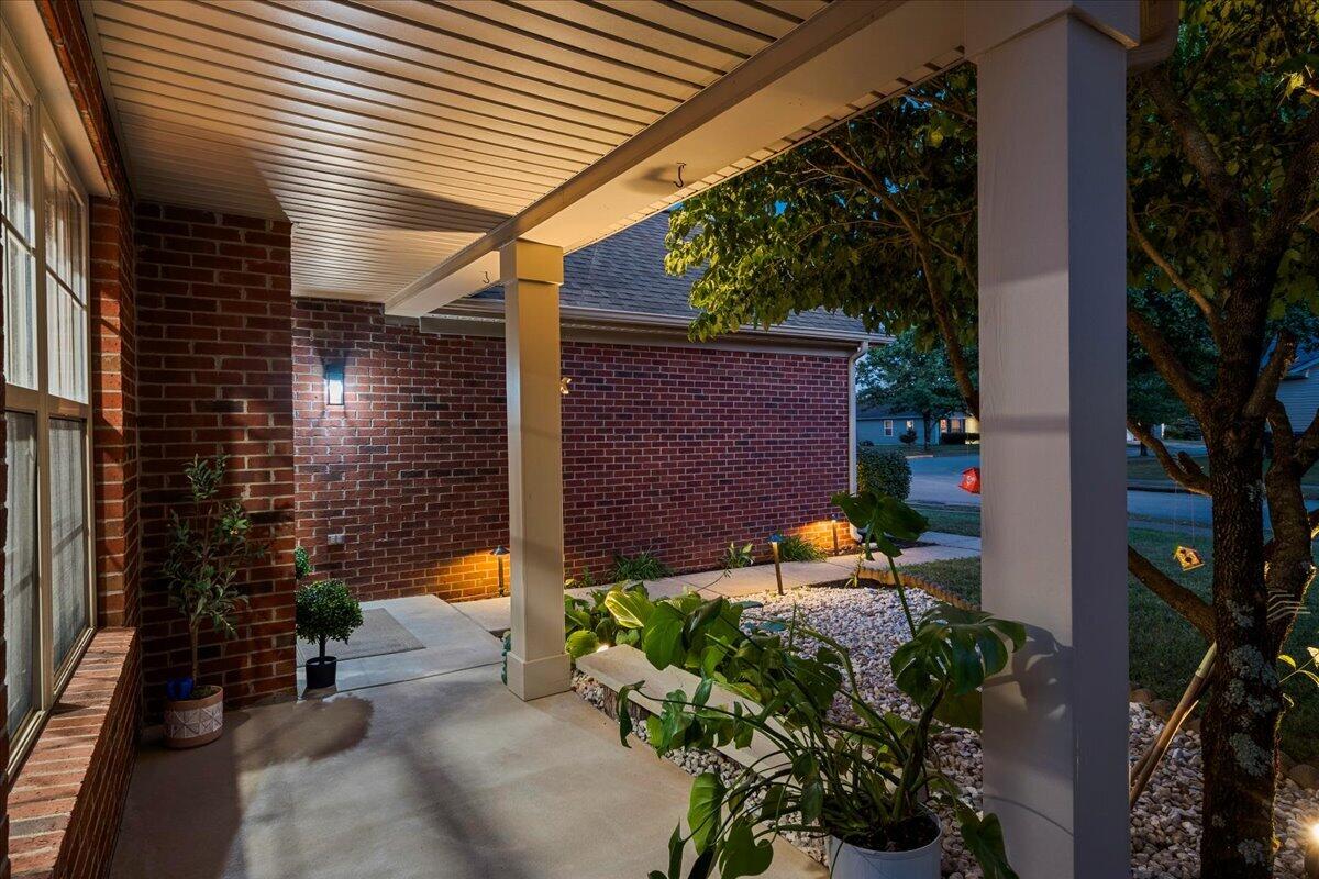 2161 Drummond Drive Property Photo 4