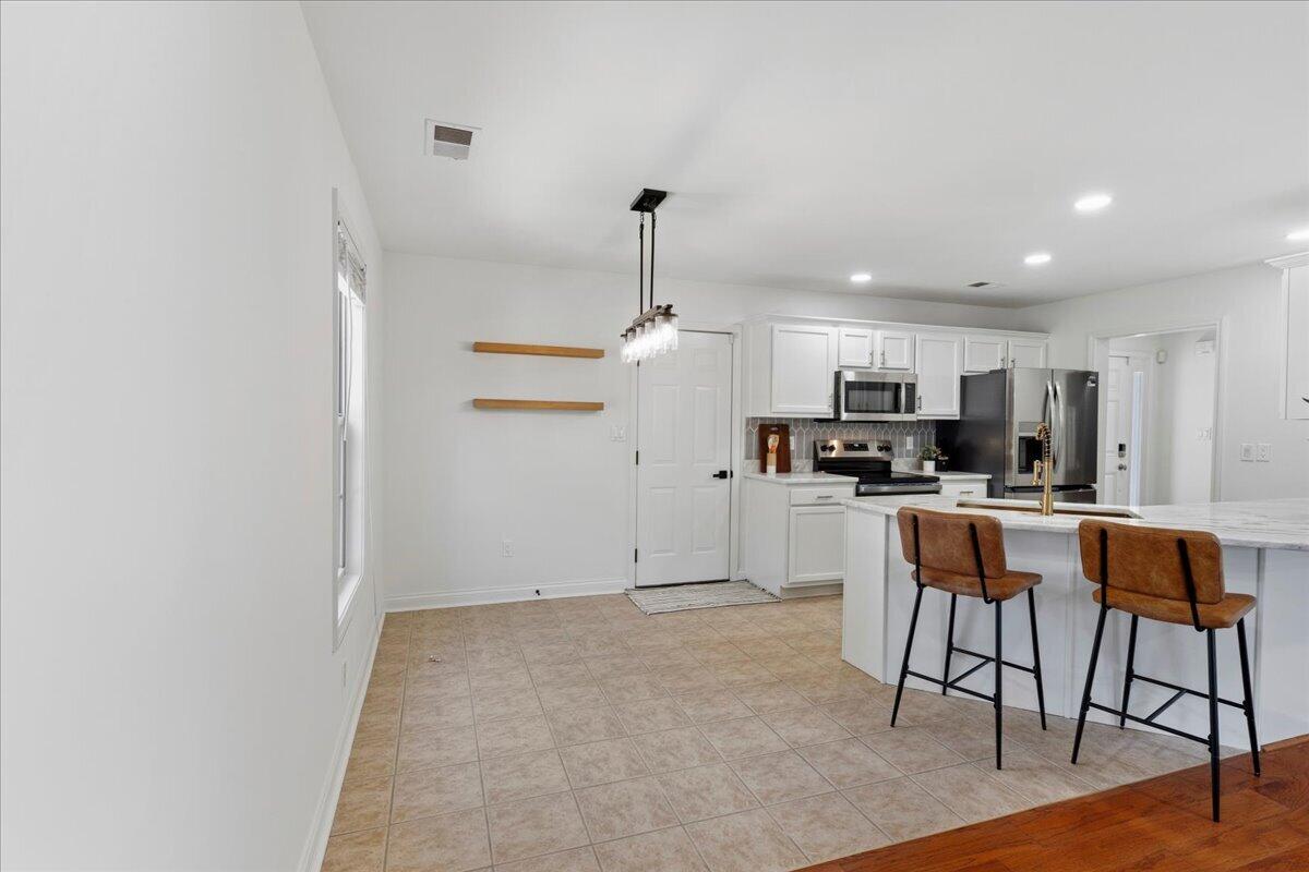 2161 Drummond Drive Property Photo 27