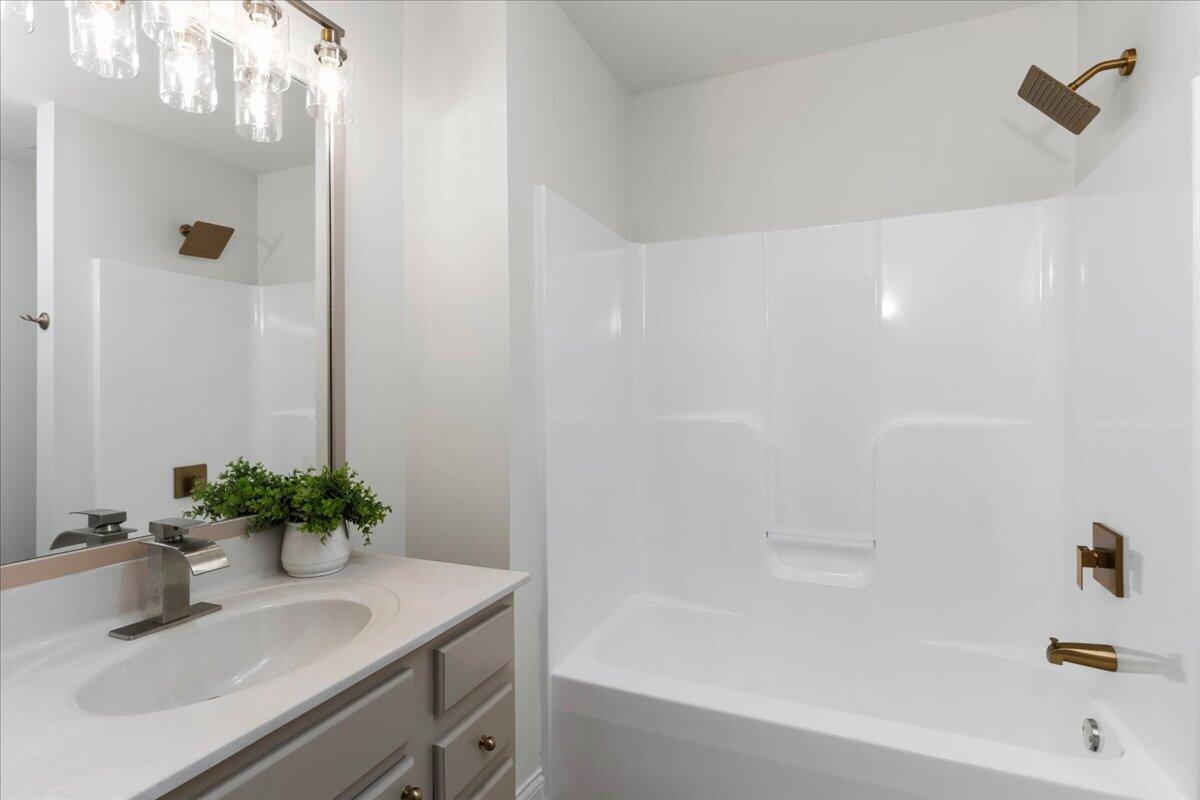 2161 Drummond Drive Property Photo 39