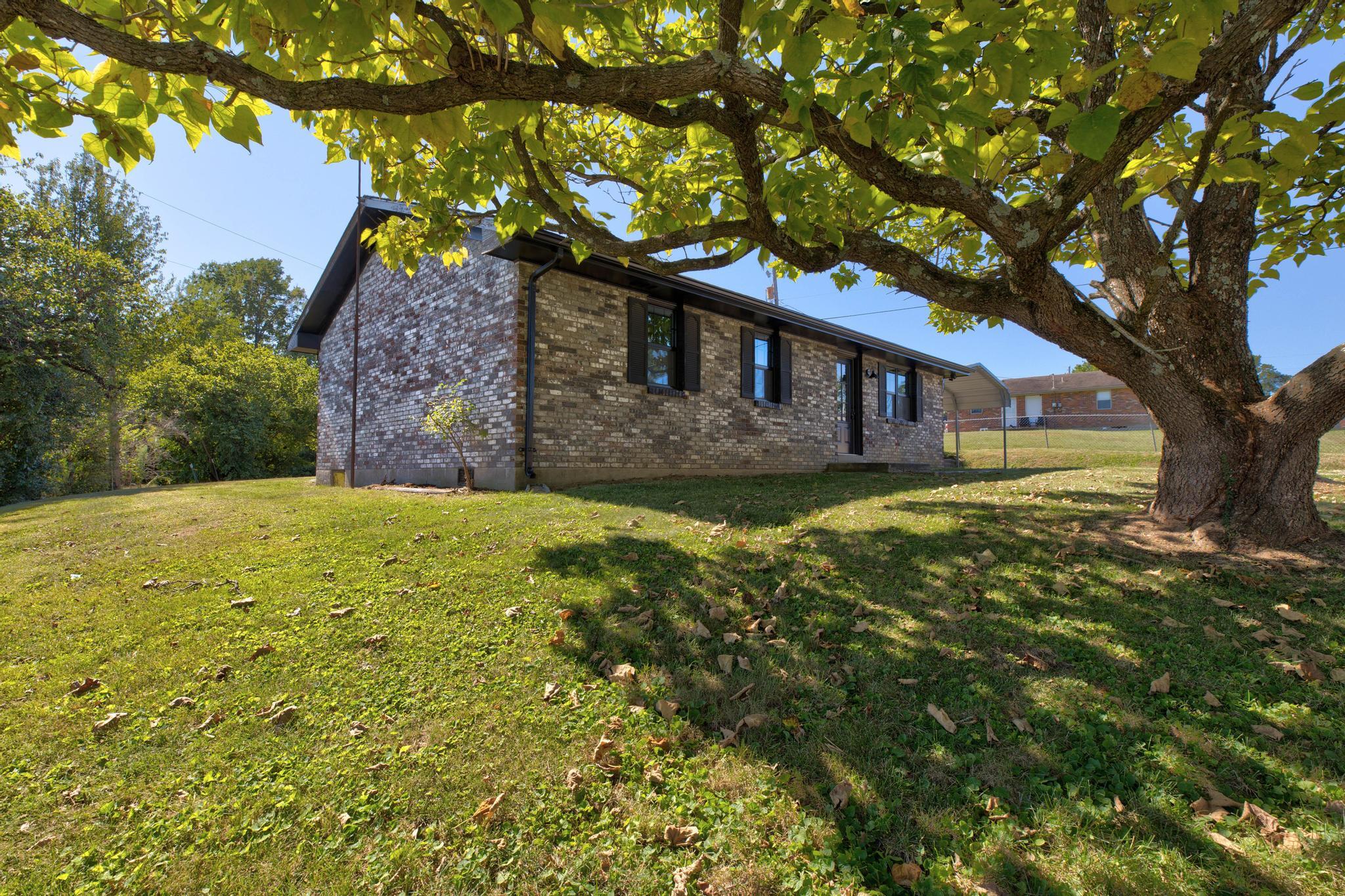 196 Greenhill Way Property Photo 3